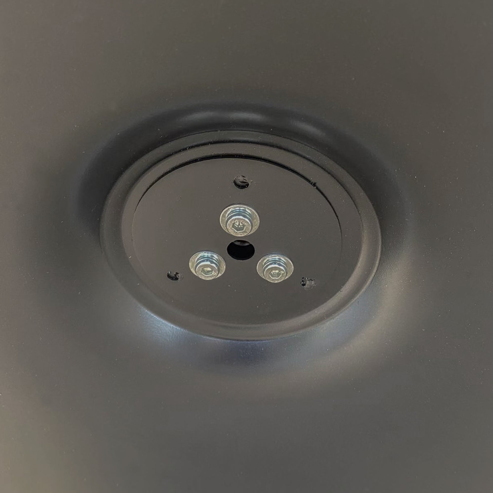 42.12"Modern Round Dining Table With Round Mdf Table Top,Metal Base Dining Table, End Table Leisure Coffee Table Black Mdf