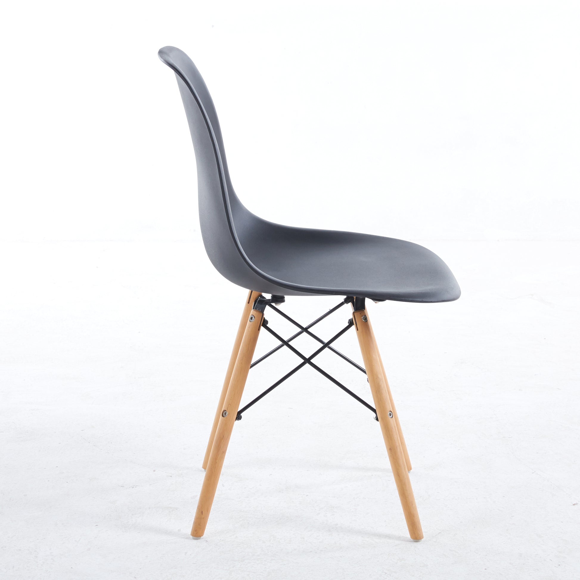 Black Chair,Set Of 4,Kd Leg,Plastic Seat Matt Black Plastic