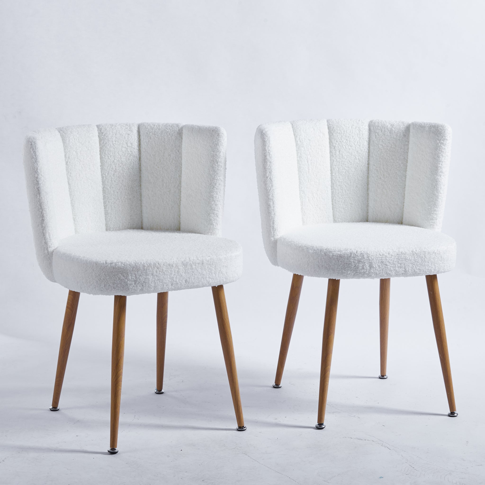 Modern White Dining Chair Set Of 2 With Iron Tube Wood Color Legs, Shorthair Cushions And Comfortable Backrest, Suitable For Dining Room, Living Room, Cafe, Simple Structure. White Fabric
