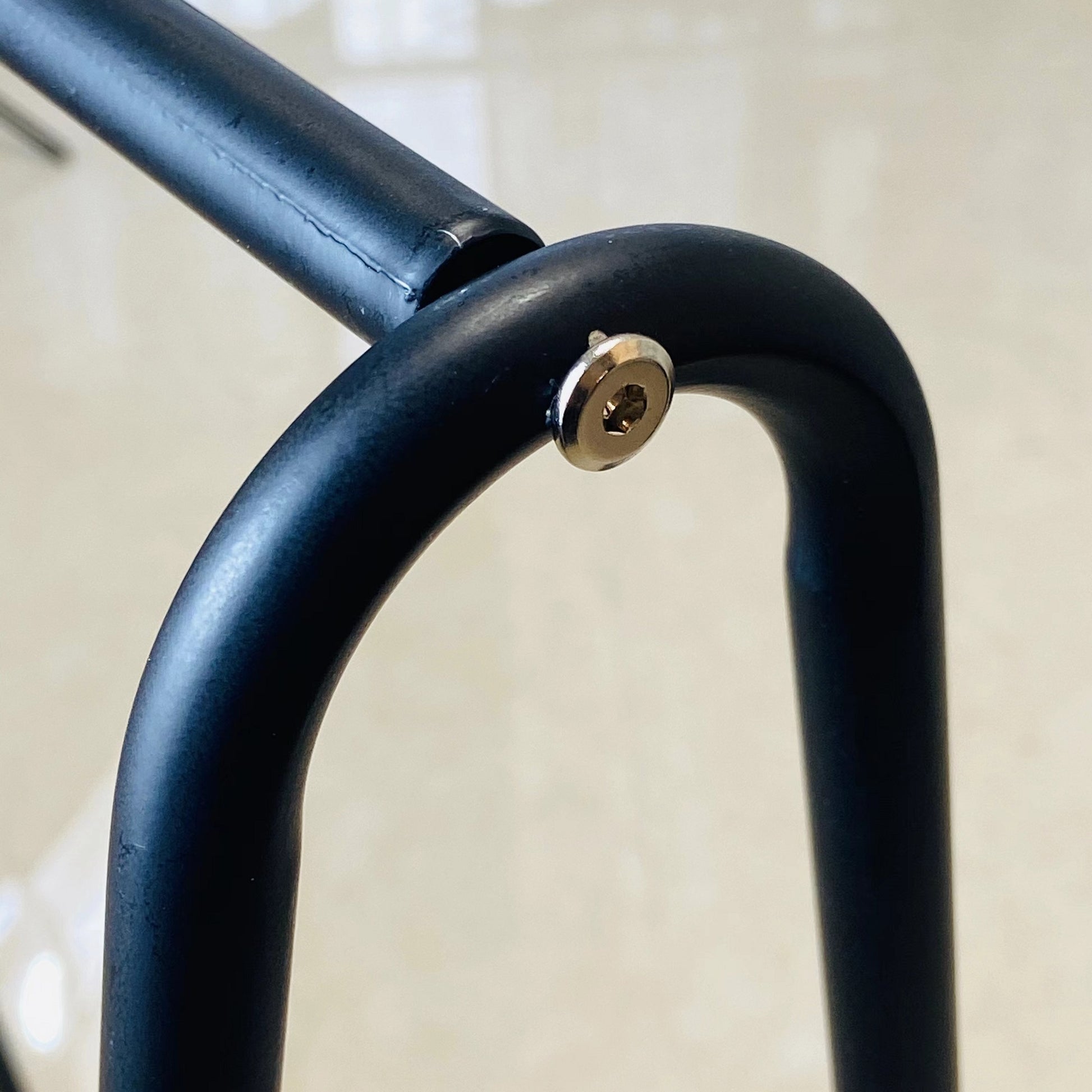 Store Level 1 Ladder To Secure Hangers Black Iron