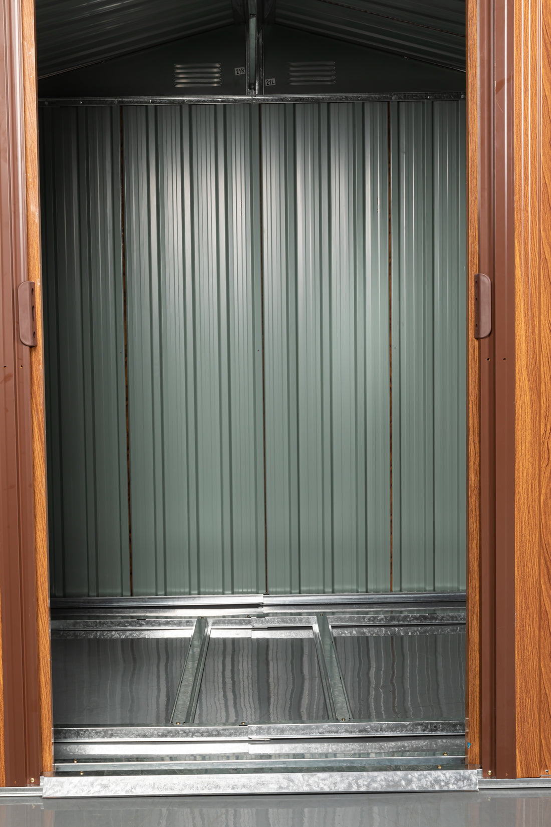 6Ft X 6Ft Outdoor Metal Storage Shed With Metal Floor Base ,With Window Coffee Iron