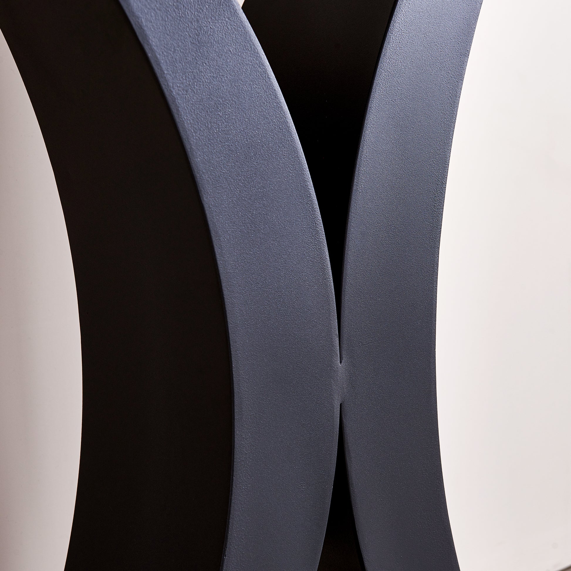 Modern Console Table, Exquisite Shape Design, Metal Frame With Adjustable Foot Pads For Entrance, Corridor, Living Room & Office. Black Black Steel