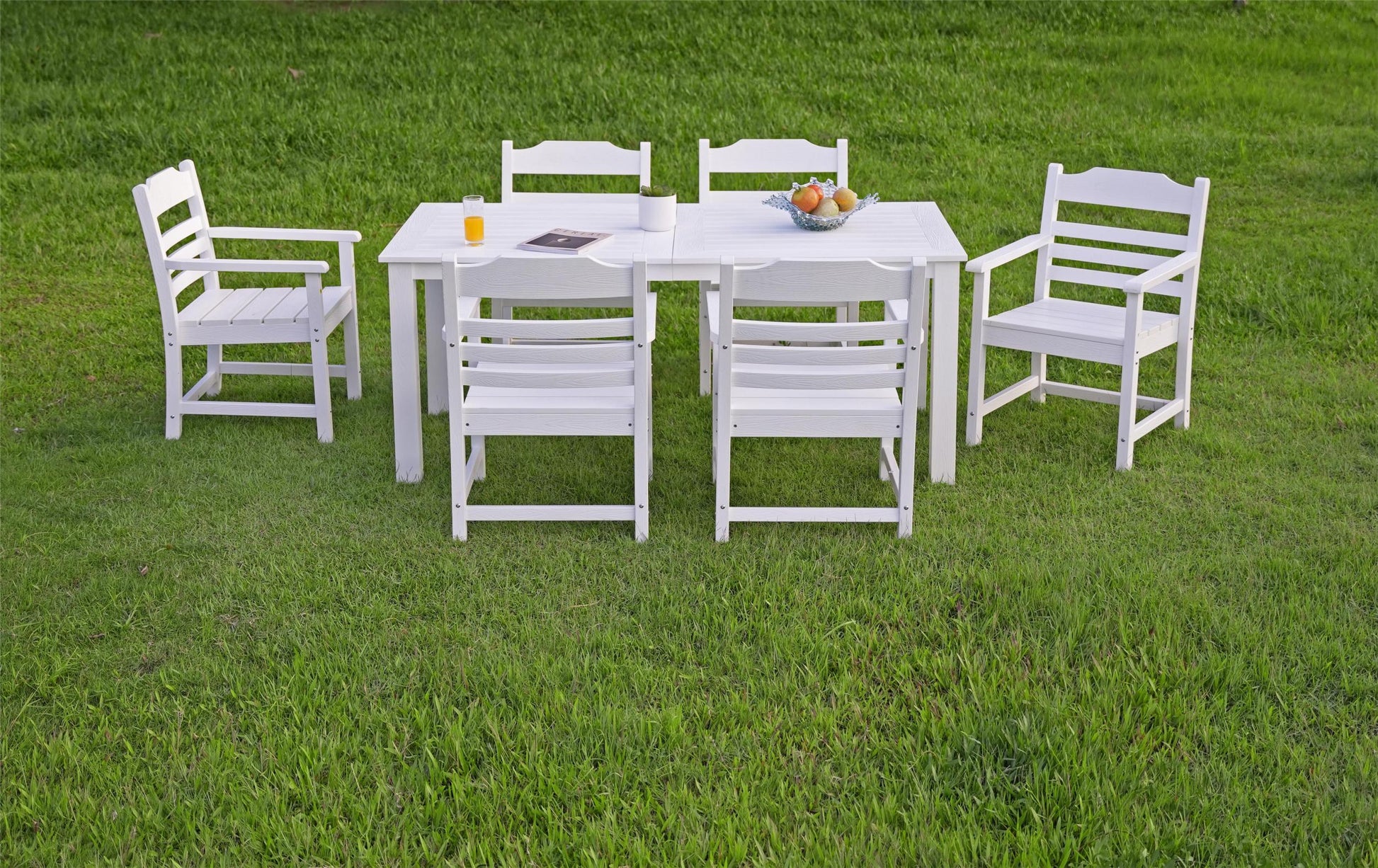 Hips Patio Furniture Dining Chair And Table, 5 Pieces 4 Dining Chairs 1 Dining Table Backyard Conversation Garden Poolside Balcony White White Hdpe