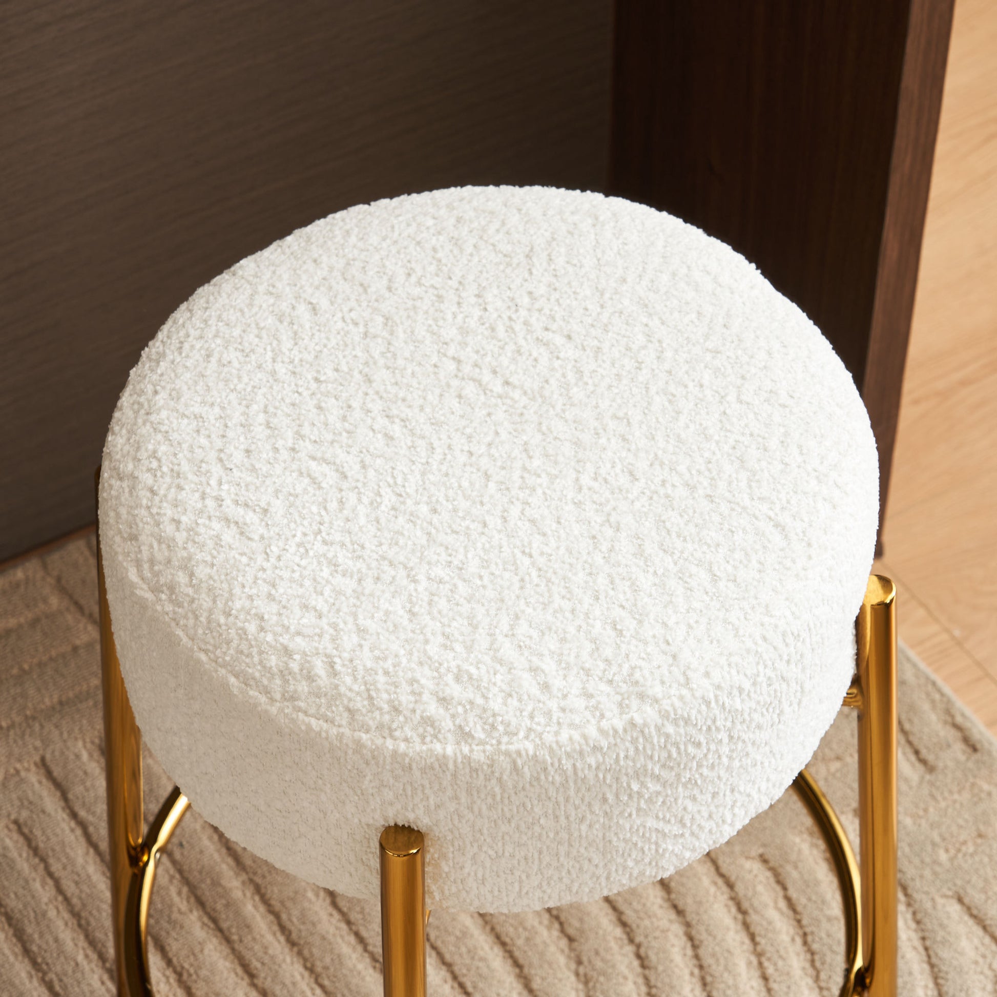 24" Tall, Round Bar Stools, Set Of 2 Contemporary Upholstered Dining Stools For Kitchens, Coffee Shops And Bar Stores Includes Sturdy Hardware Support Legs Beige Foam