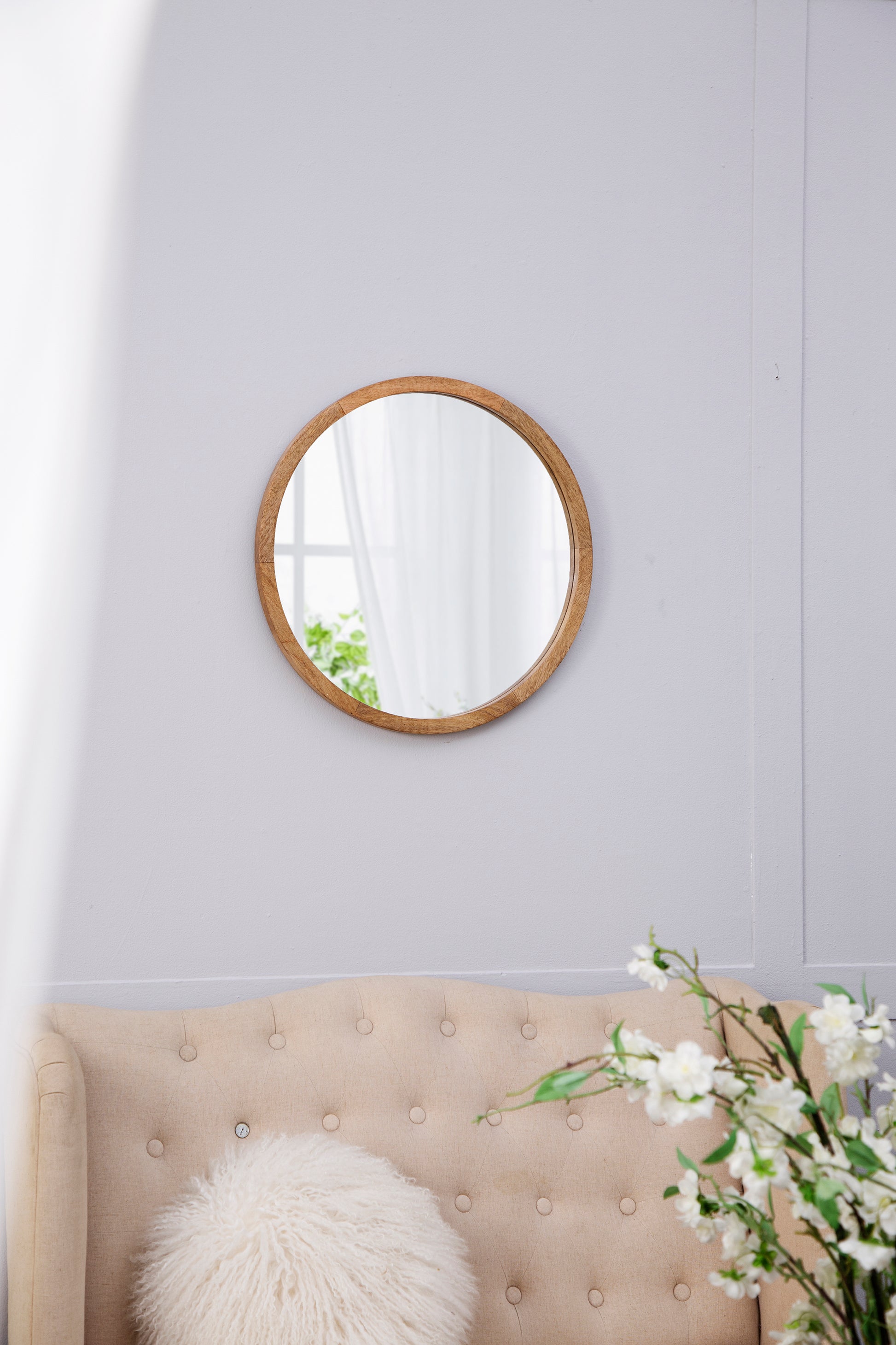 20" X 20" Circle Wall Mirror With Wooden Frame, Wall Mirror For Living Room, Dining Room, Foyer, Bathroom, Office Brown Wood Glass