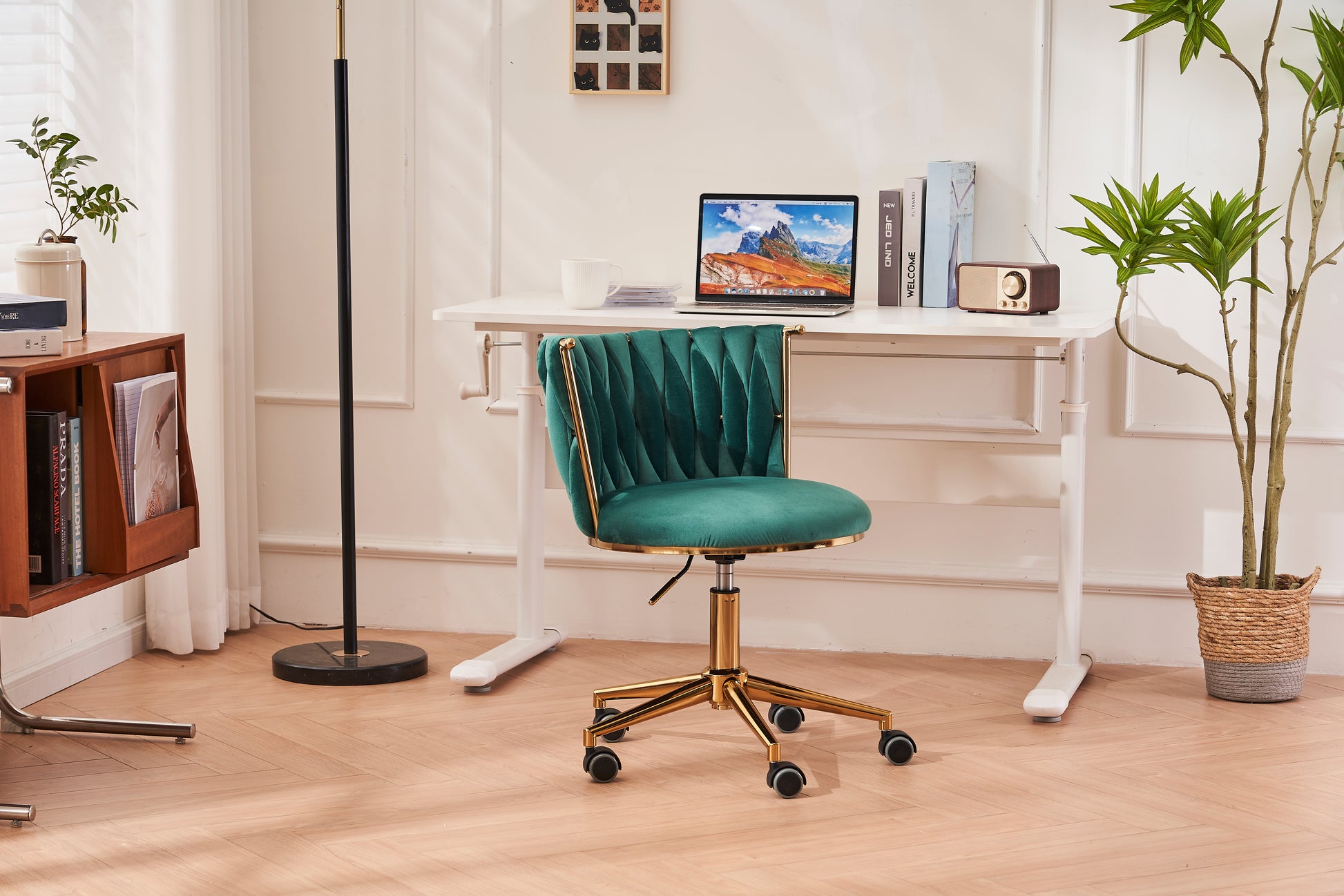 Office Desk Chair, Upholstered Home Office Desk Chairs With Adjustable Swivel Wheels, Ergonomic Office Chair For Living Room, Bedroom, Office, Vanity Study Emerald Emerald Office Modern Foam Velvet