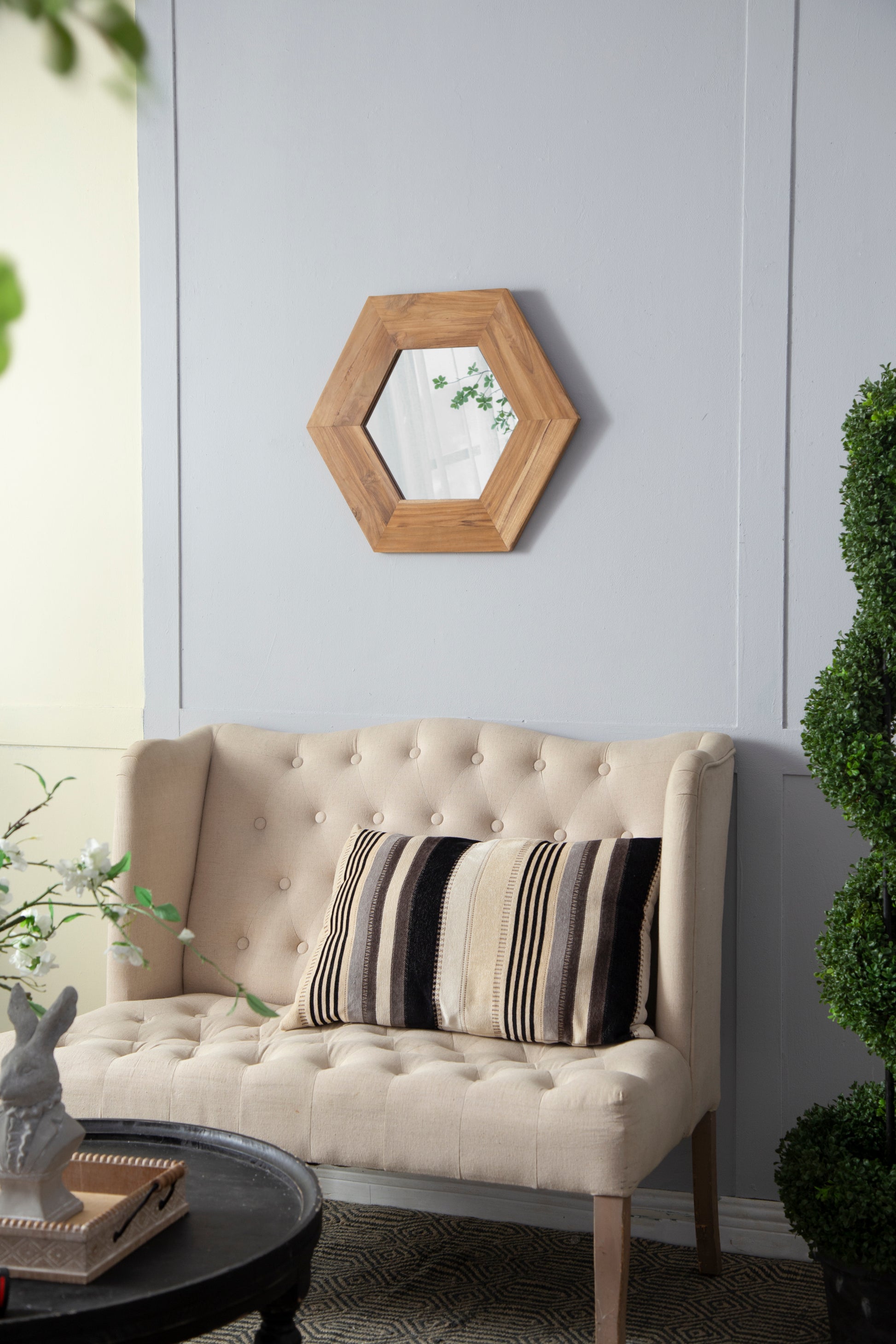 18.5" X 18.5" Hexagon Mirror With Natural Wood Frame, Wall Decor For Living Room Bathroom Hallway Natural Wood Glass