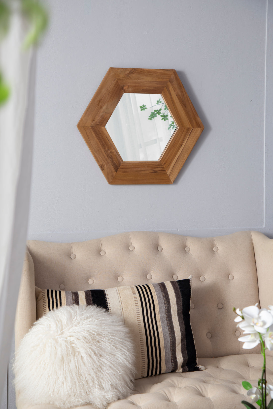 18.5" X 18.5" Hexagon Mirror With Natural Wood Frame, Wall Decor For Living Room Bathroom Hallway Natural Wood Glass
