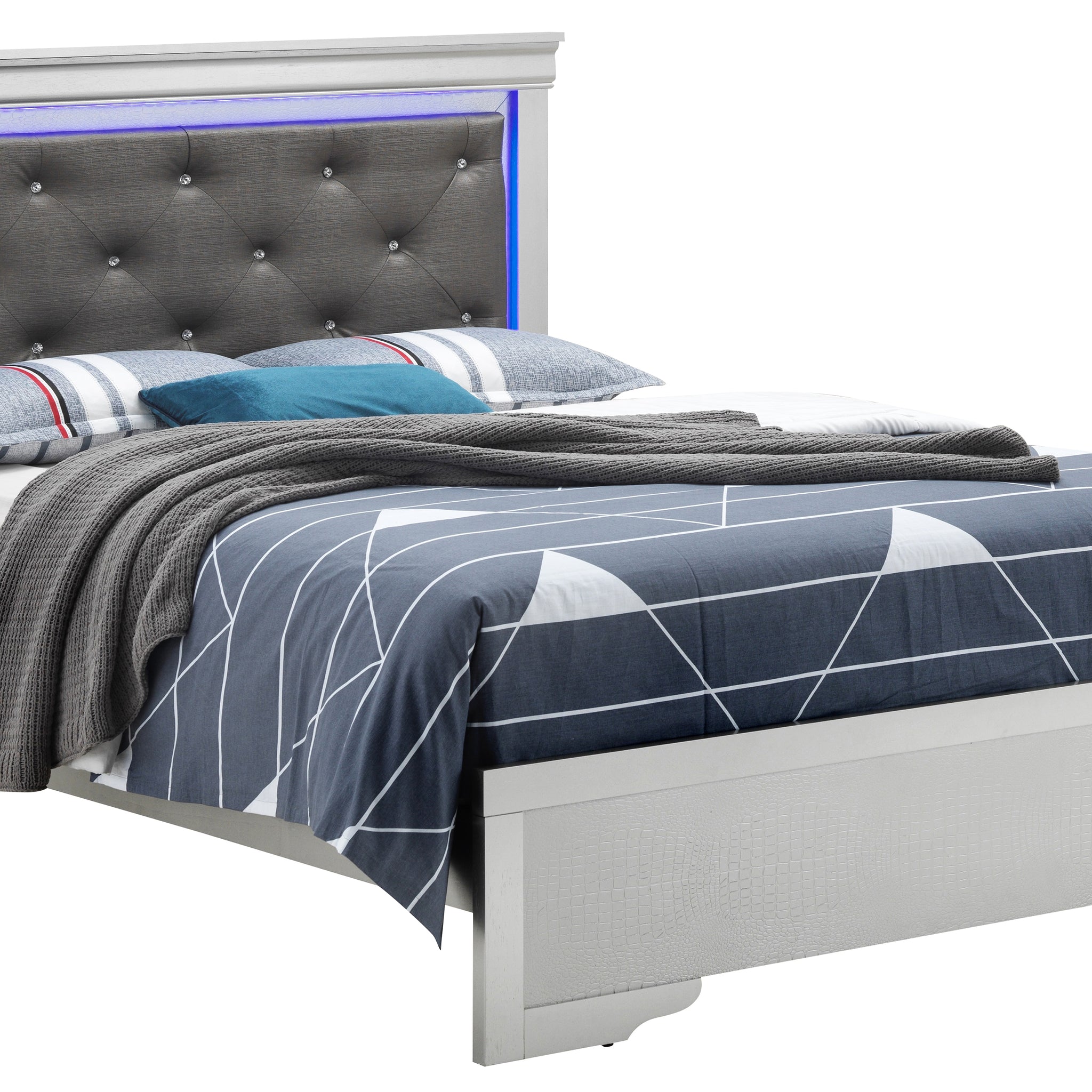 Elegant Transitional Full Bed In Silver Champagne Champagne Particle Board