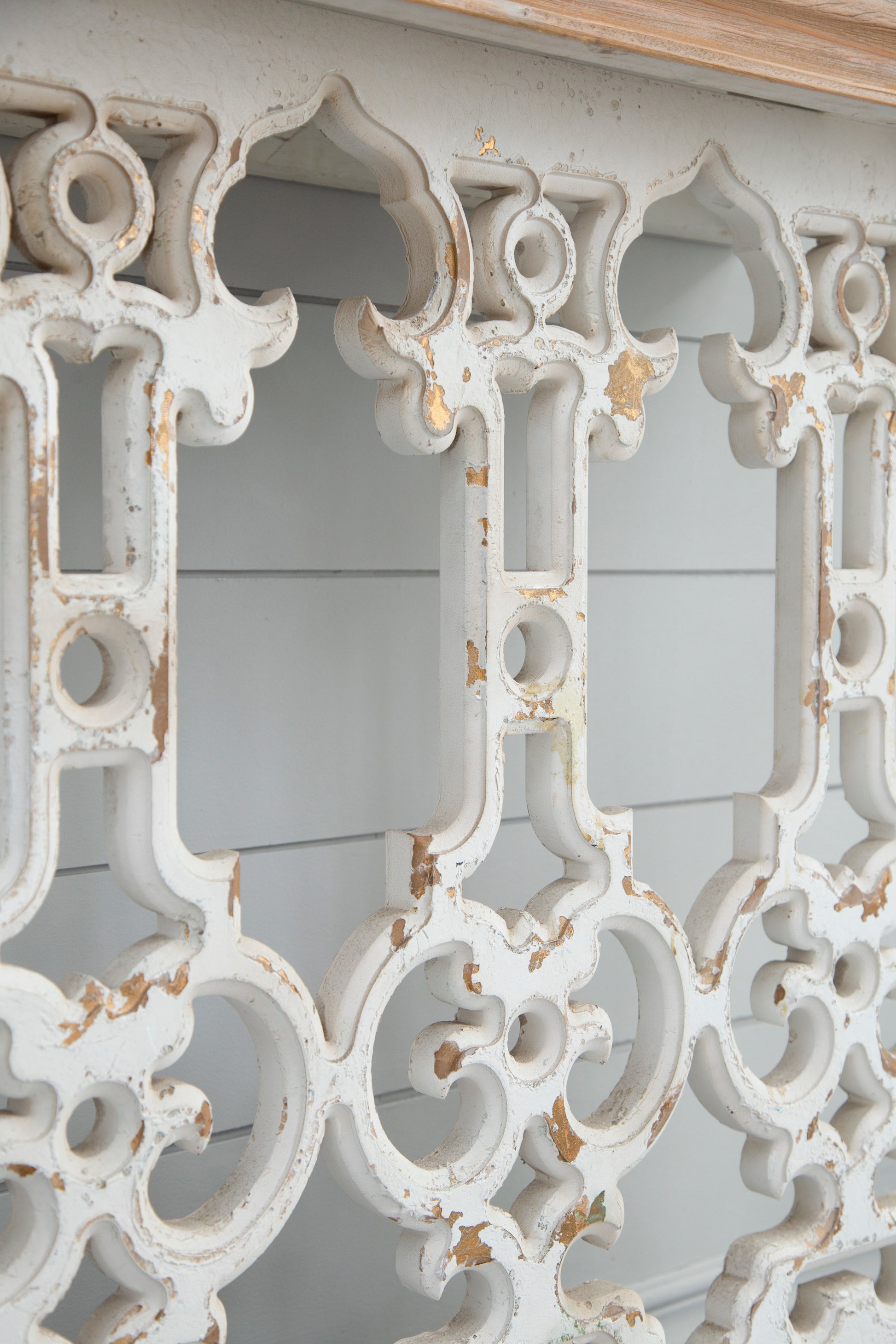 32" X 12" X 32" Classic Vintage White Wash Console Table With Brown Wood Top Brown Antique White Wood