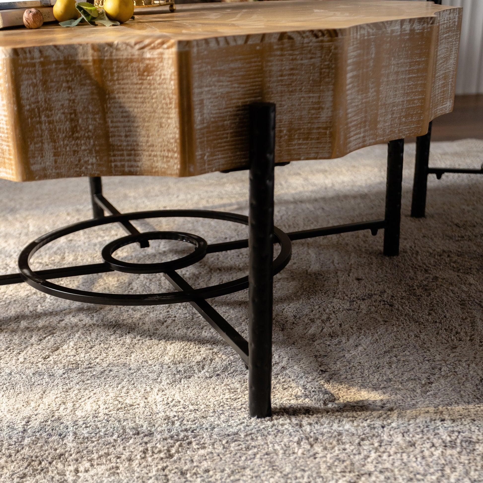 31.5 "Vintage Patchwork Lace Shape Coffee Table With Natural Pine Grain Table Top And Dimpled Metal Cross Legs, Cedar Coffee Table Set Set Of 2 Natural Black Wood Metal