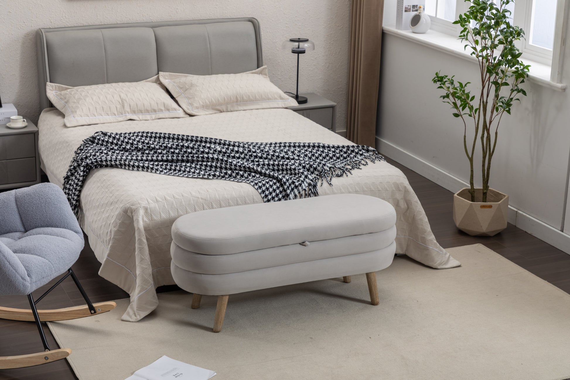 036 Velvet Fabric Storage Bench Bedroom Bench With Wood Legs For Living Room Bedroom Indoor,Light Gray Tufted Light Gray Velvet Bedroom Solid Modern Eucalyptus Internal Storage Foam Velvet