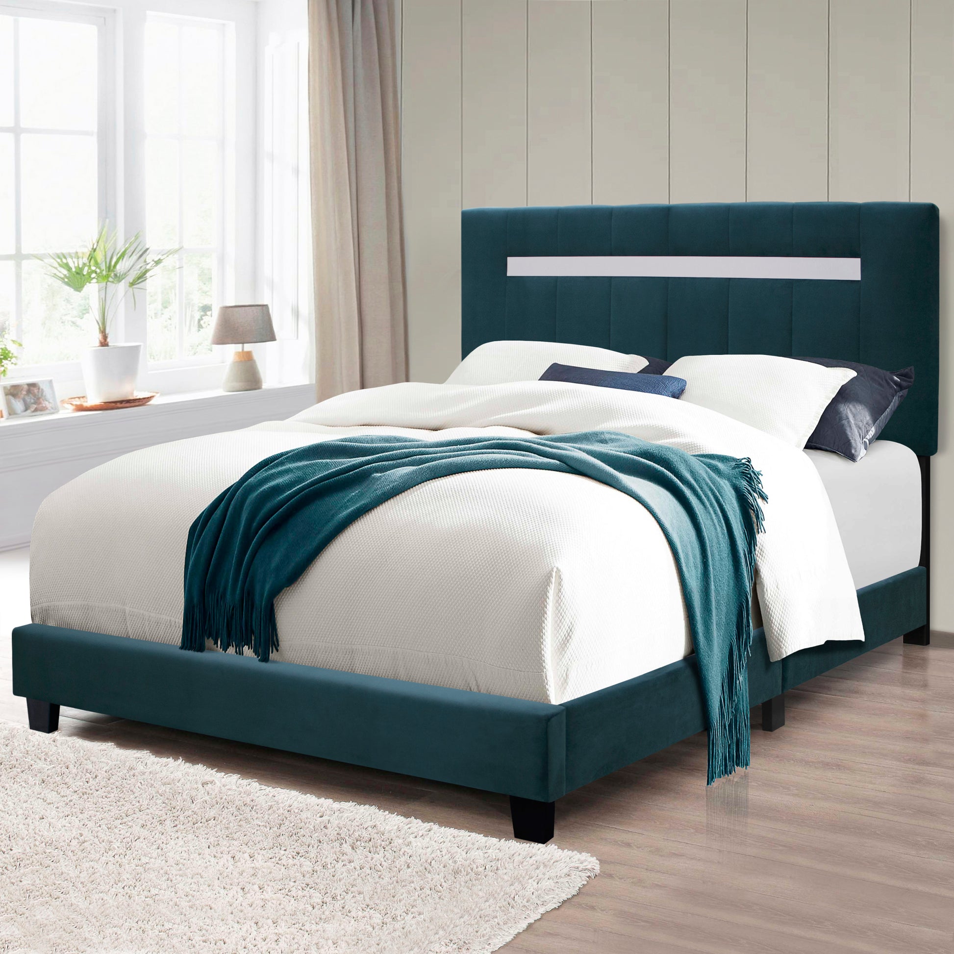 Green Adjustable Queen Size Upholstered Bed Frame Velvet Fabric Laminated Bed Frame Box Spring Not Required Queen Green Wood Espresso Bedroom Minimalist,Retro Rubberwood Adjustable Bedbase Fiber Foam And Polyester Fiber Pad Velvet Upholstered