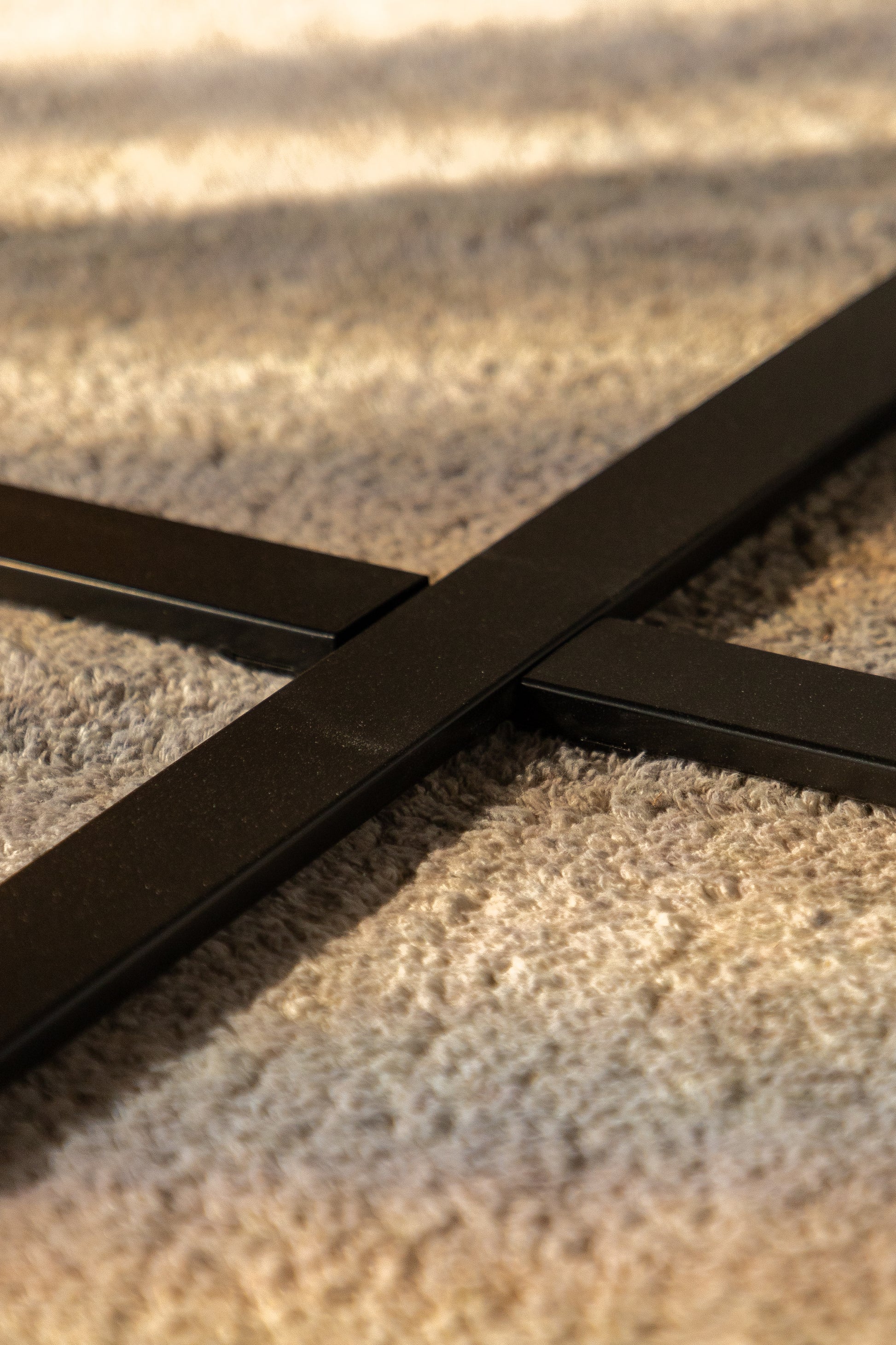 33.86"Modern Retro Splicing Round Coffee Table, Fir Wood Table Top With Black Cross Legs Base Same Sku:W757127347 Black Natural Metal & Wood