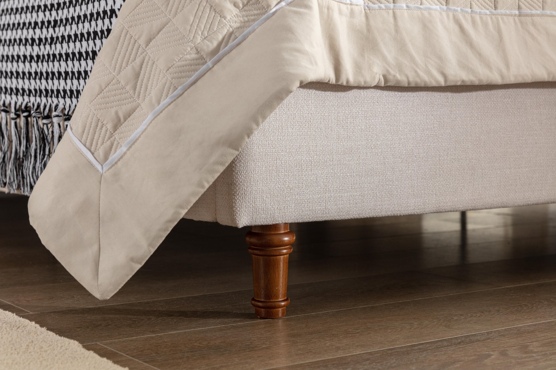 Harper Tall Headboard Upholstered Bed 54" High Headboard Elegant Simplicity No Box Spring Needed Easy Assembly Queen Textured Ivory Canvas Box Spring Not Required Queen Ivory Metal Brown Bedroom Contemporary Oak Bed Frame Foam Chenille Fabric Metal