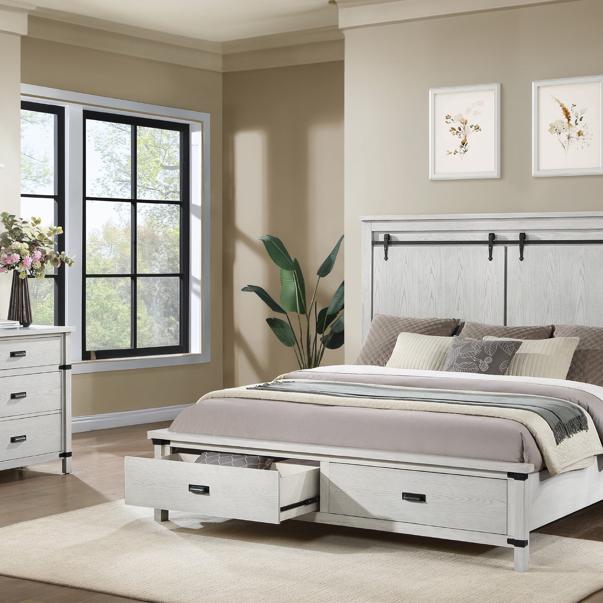 Loretta Modern Style 4 Pc Queen Bedroom Set Made With Wood In Antique White Queen Antique White Wood White 4 Piece Set Bedroom Bed Included,Dresser Included,Mirror Included,Nightstand Included Modern Solid Wood Mdf Wood