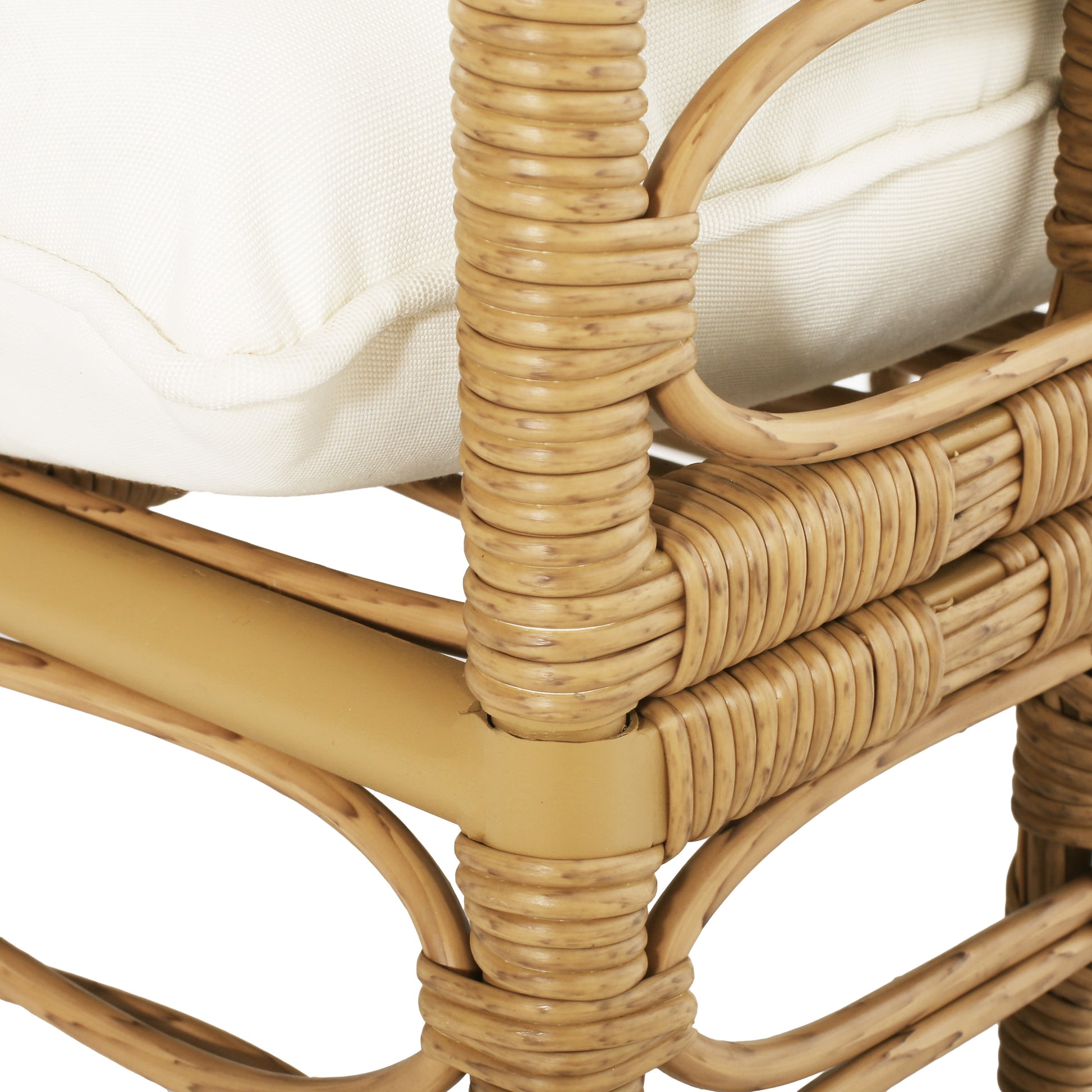 Club Chair Light Brown Foam Pe Rattan Iron