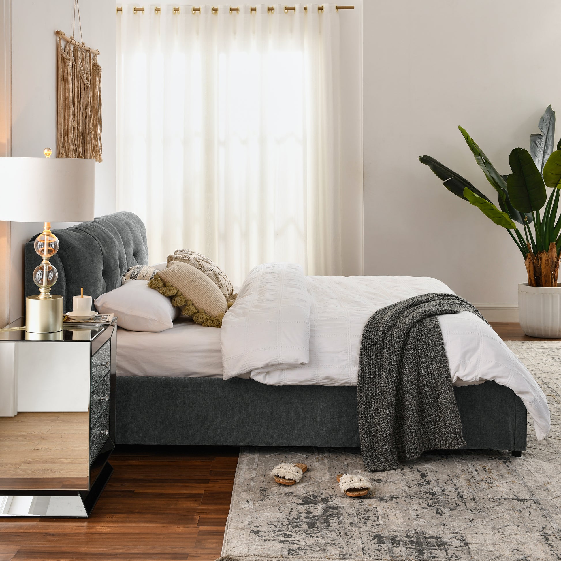 King Size Storage Upholstered Hydraulic Platform Bed With Integrated Headboard, Chenille Fabric, Gray King Gray Bedroom Luxury,Modern Chenille Chenille