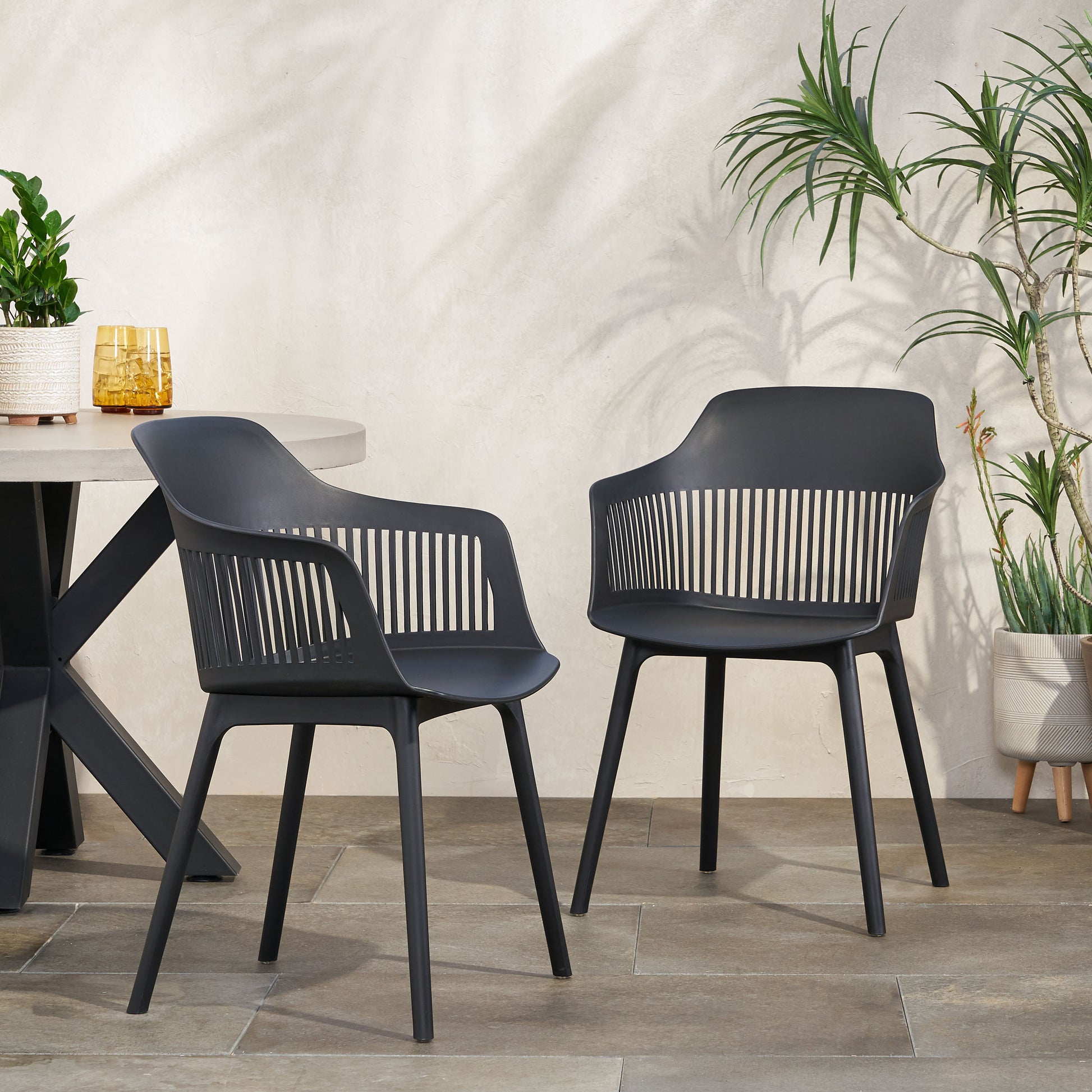Dahlia Chair Black Polypropylene