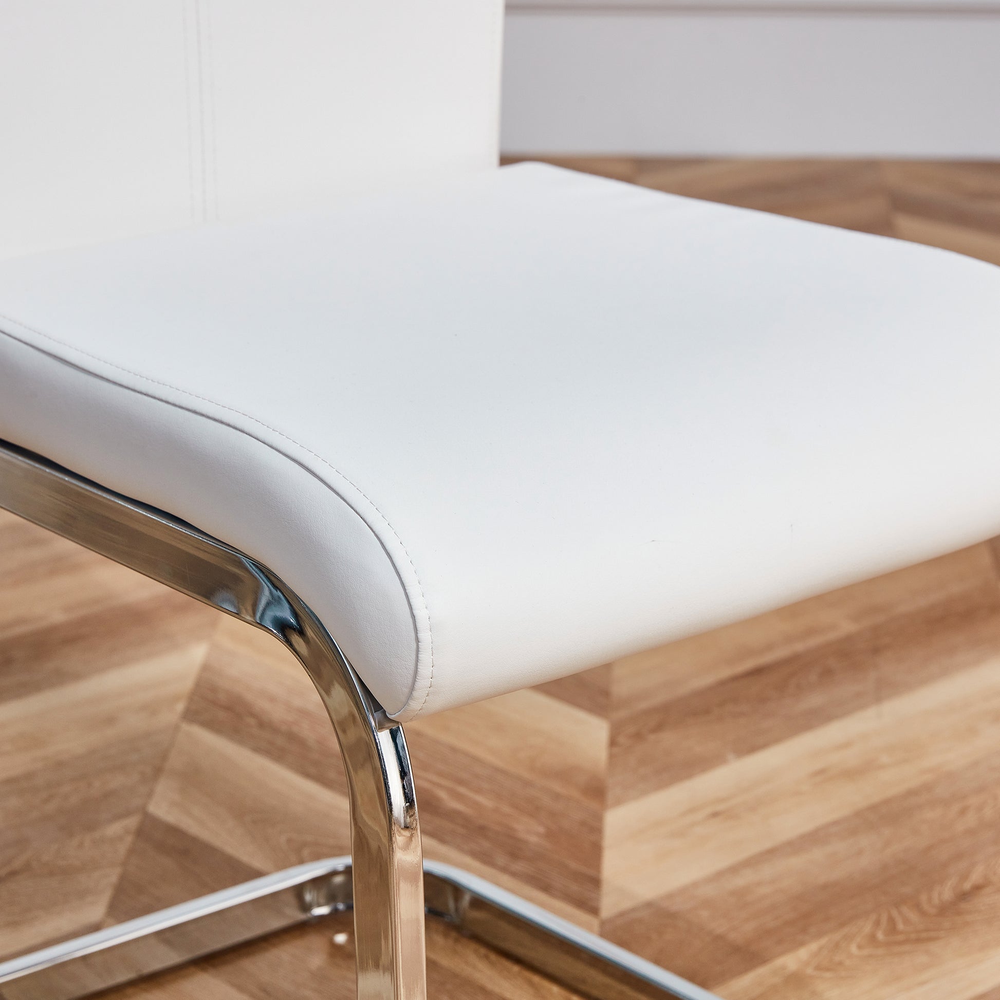 Table And Chair Set.Modern Luxurious Transparent Tempered Glass Dining Table Set.Paried With 6 Chairs With Pu Cushion And Silver C Tube Metal Legs. Transparent,White Seats 6 Glass Metal