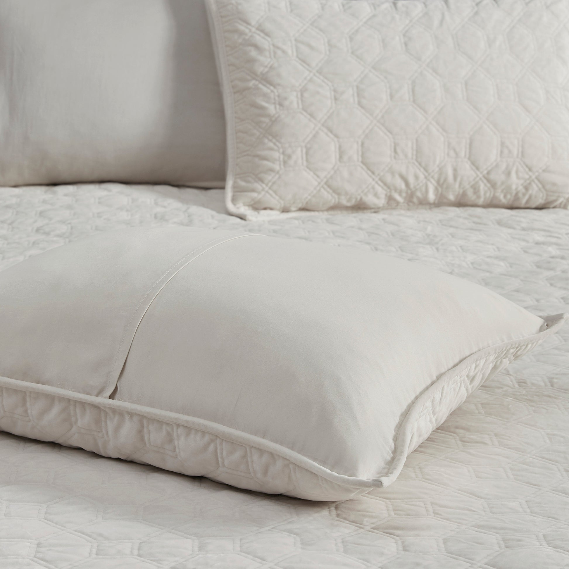 3 Piece Velvet Quilt Set Ivory King Cal King King Ivory Cotton
