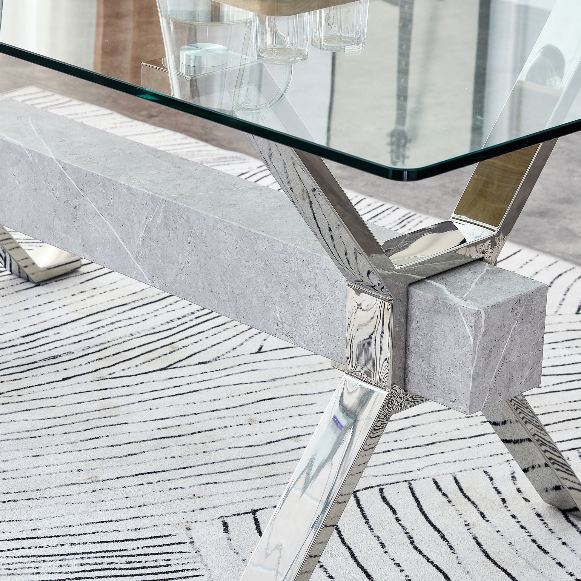 Dining Table. Modern Tempered Glass Dining Table. Large Modern Office Desk With Silver Plated Metal Legs And Mdf Crossbars, Suitable For Both Home And Office Use. Kitchen. 71 ''X35.4''X30 '' 1105 Transparent Glass