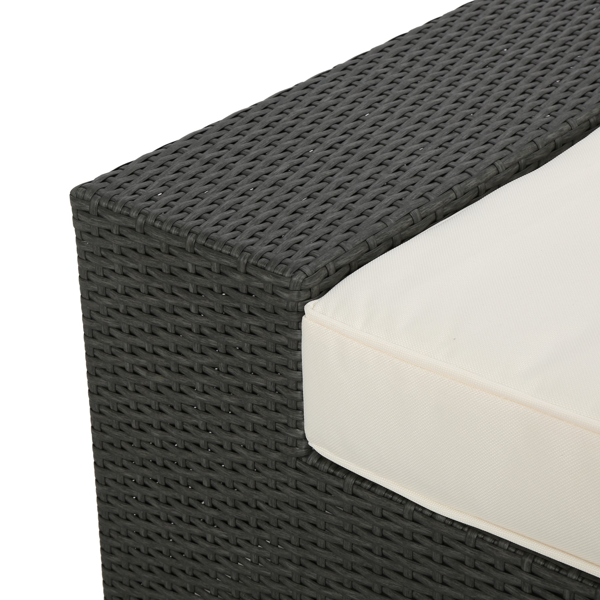 Santa Cruz 4Pc Set Grey Pe Rattan Iron