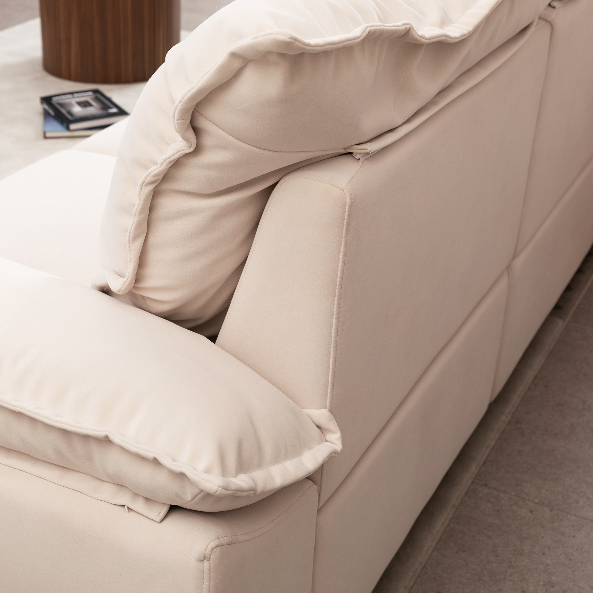 2239 Beige Fabric, Pillowcase Can Be Removed For Cleaning, Backrest Can Also Be Removed, Convenient And Easy To Take Care Of It. Beige Fabric 3 Seat