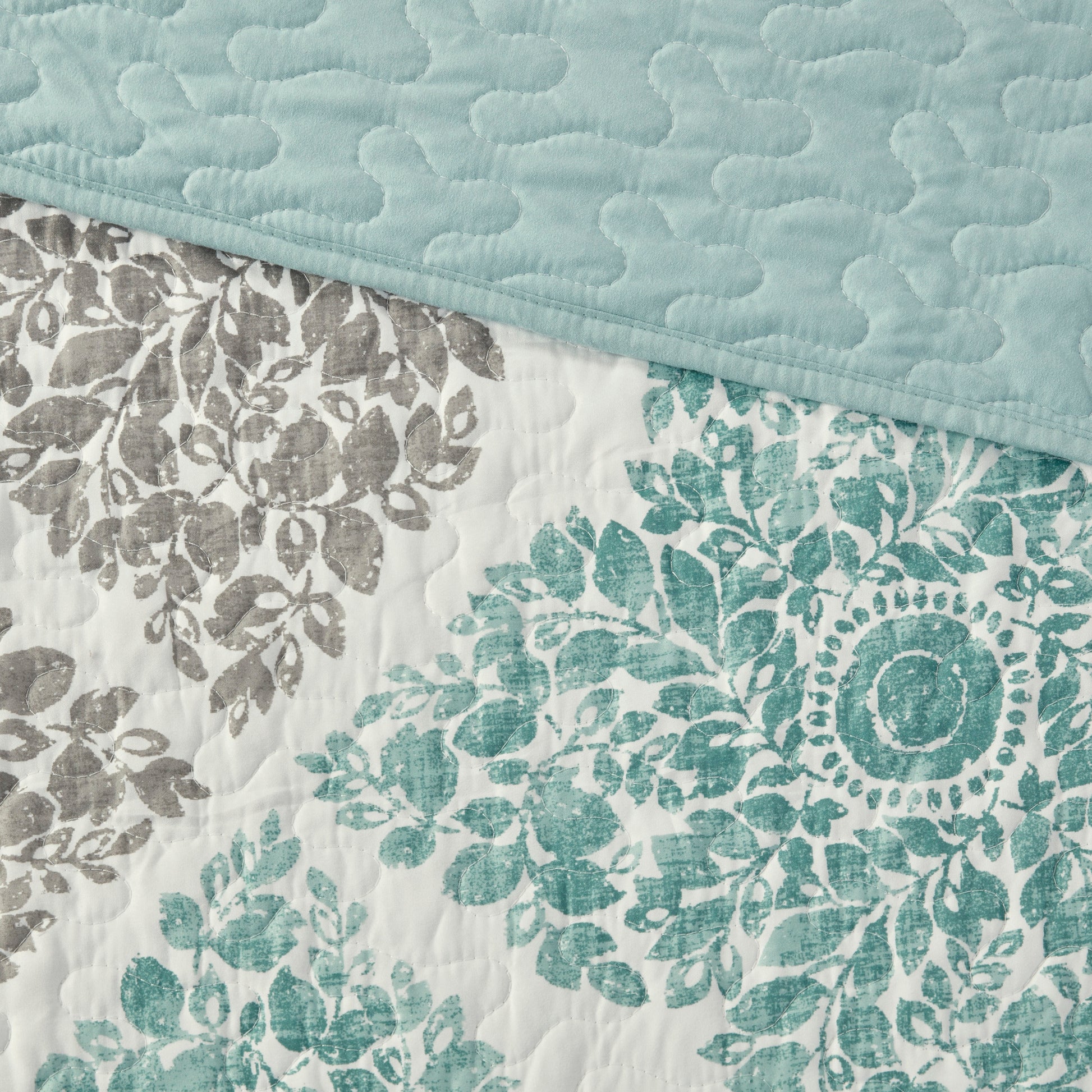 6 Piece Printed Quilt Set With Throw Pillows Aqua Full Queen Full Aqua Cotton
