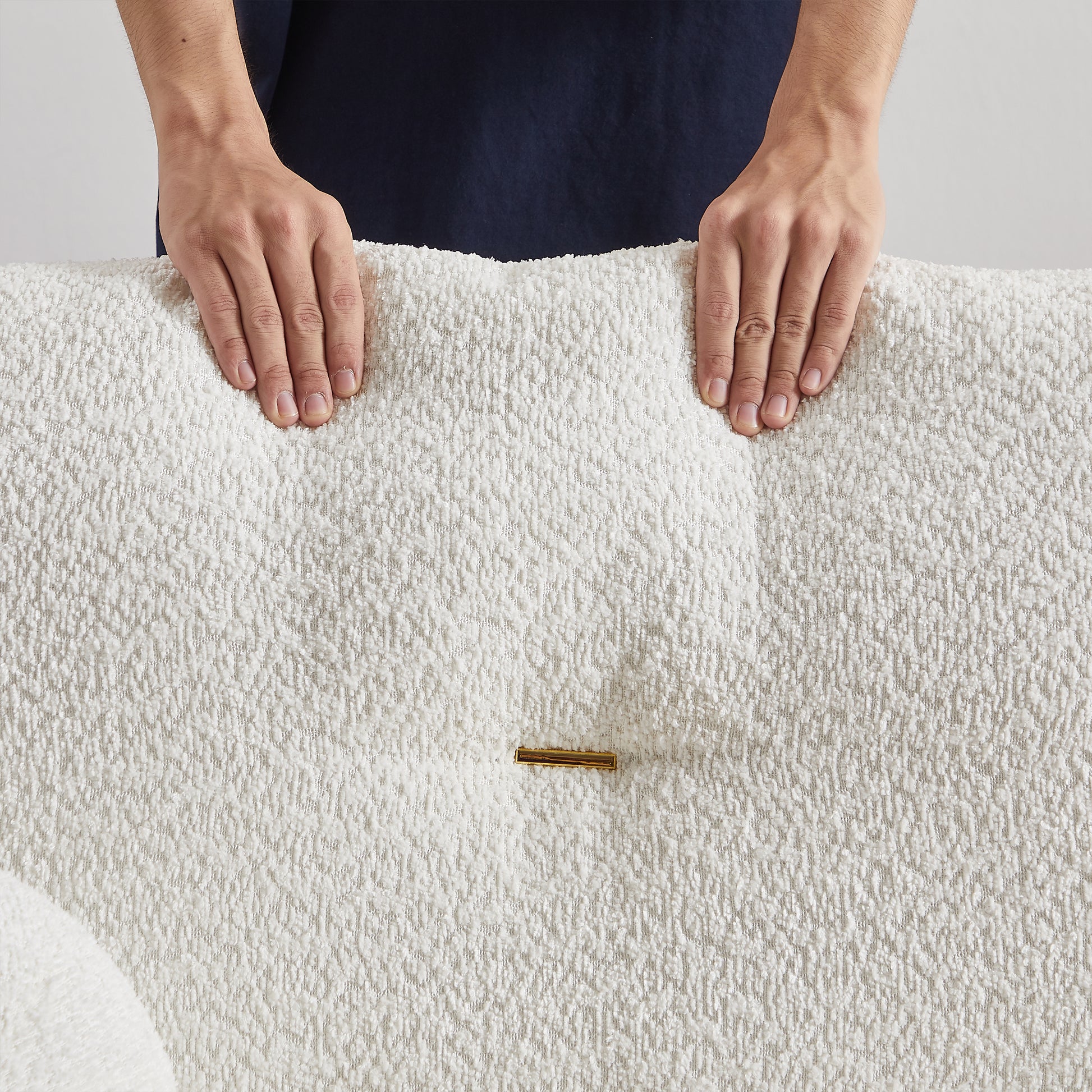 Lamb'S Wool 2 Seater Cushion Sofa 90'' Comfortable Sofa For Living Room Bedroom And Other Casual Spaces Lamb'S Wool Sofa With 2 Cushions And 2 Ball Pillows. Beige Two Sets Beige Foam Fabric 4 Seat