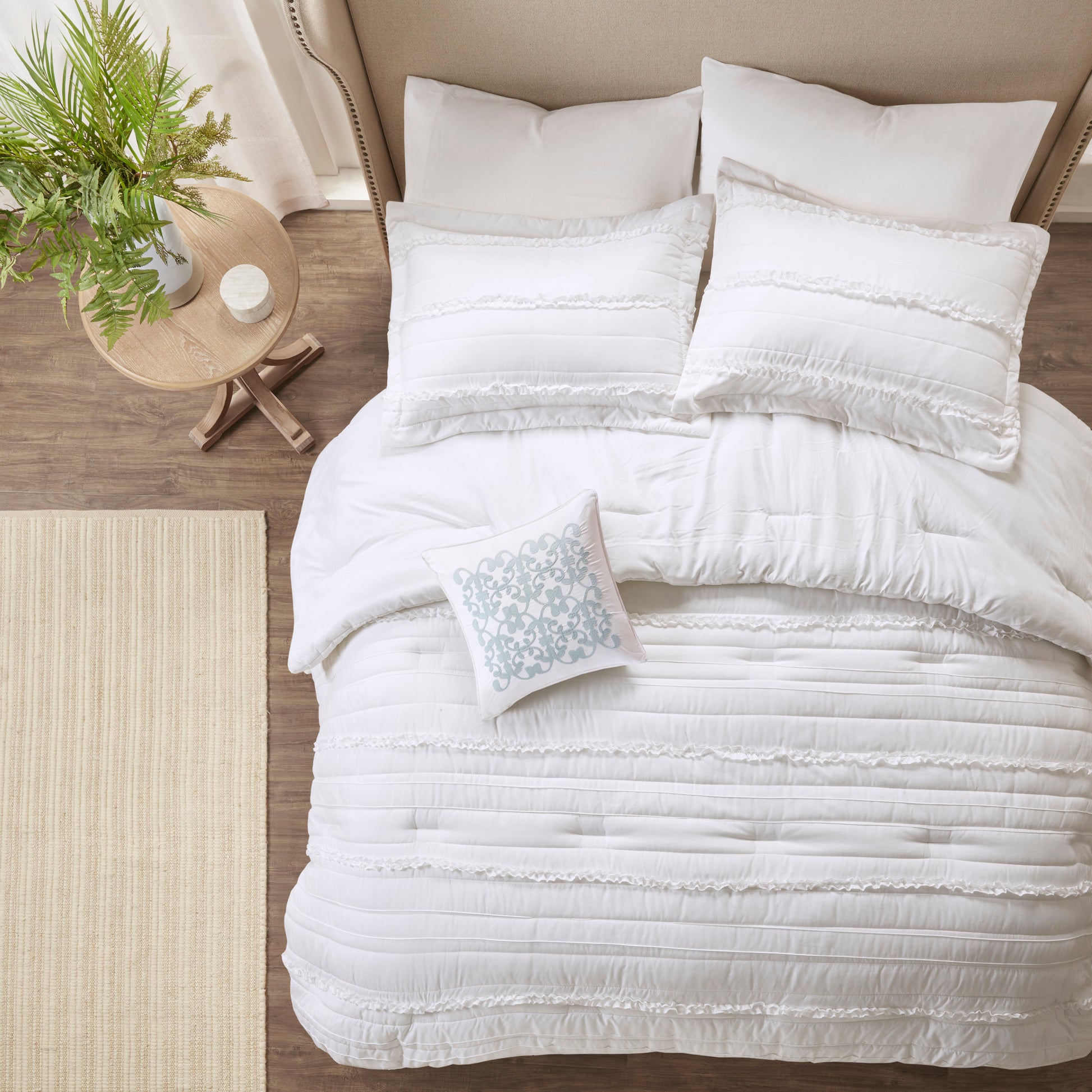 5 Piece Microfiber Ruffled Comforter Set White Cal King California King White Polyester