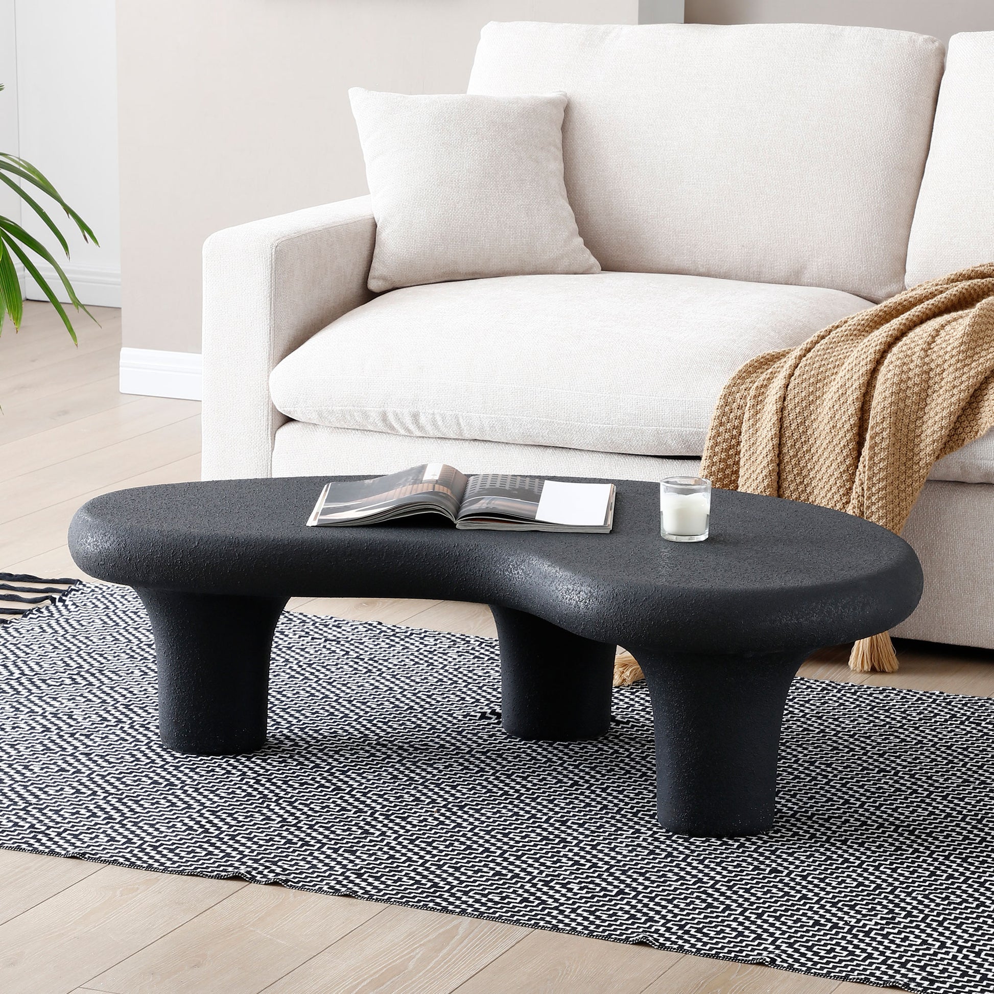 47.24'' Fiberglass Cloud Coffee Table For Living Room Vintage Table With 3 Support Legs,Matte Black Table Front Of The Sofa, Irregular Center Table,No Need Assembly Matt Black Fiberglass