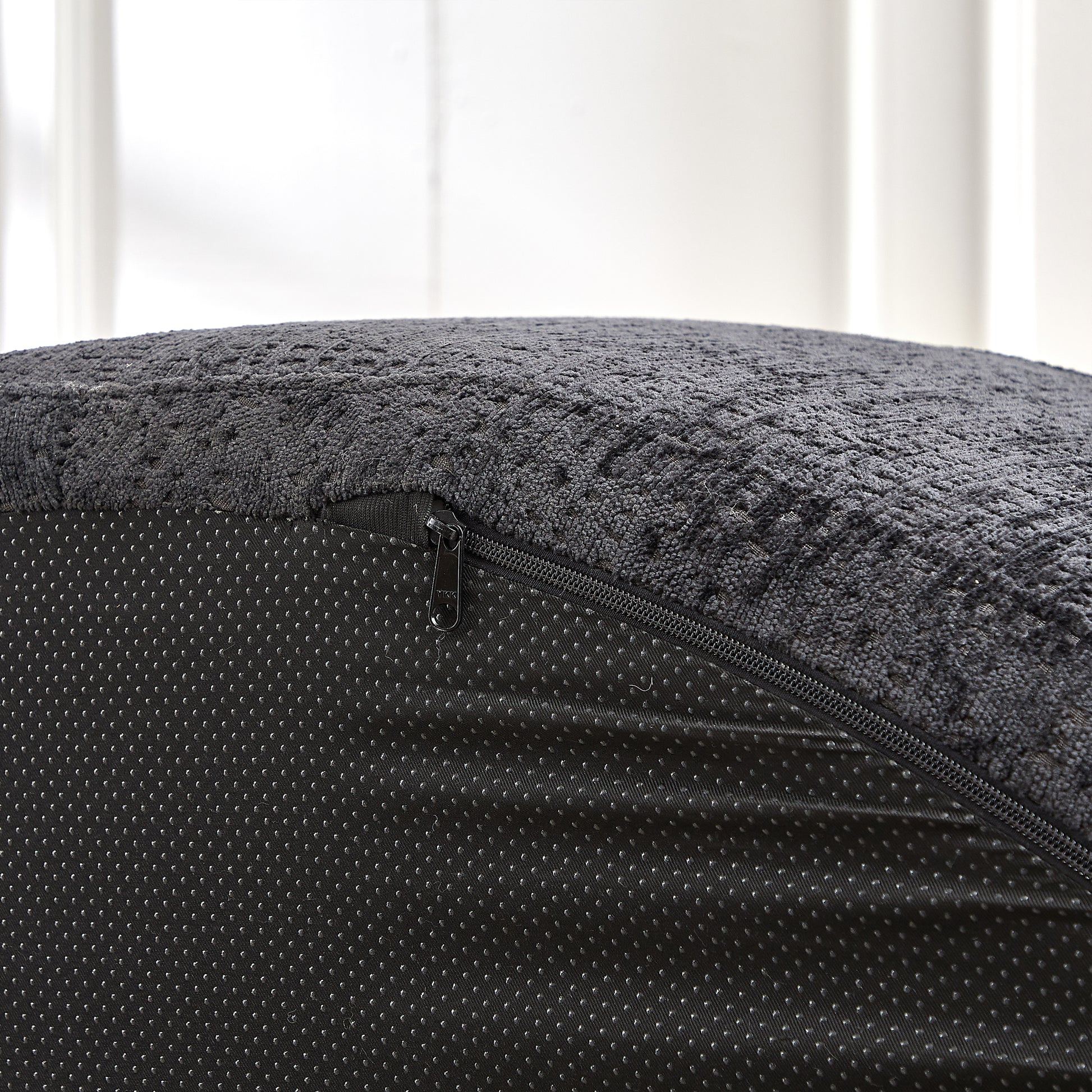 55''L Chenille Sponge Single Sofa,No Assembly Required,Fluffy Modern Sleeper Chair For Living Room, Bedroom, Lounge And Projection Room Not A Swivel Chair. Black Foam Chenille 1 Seat