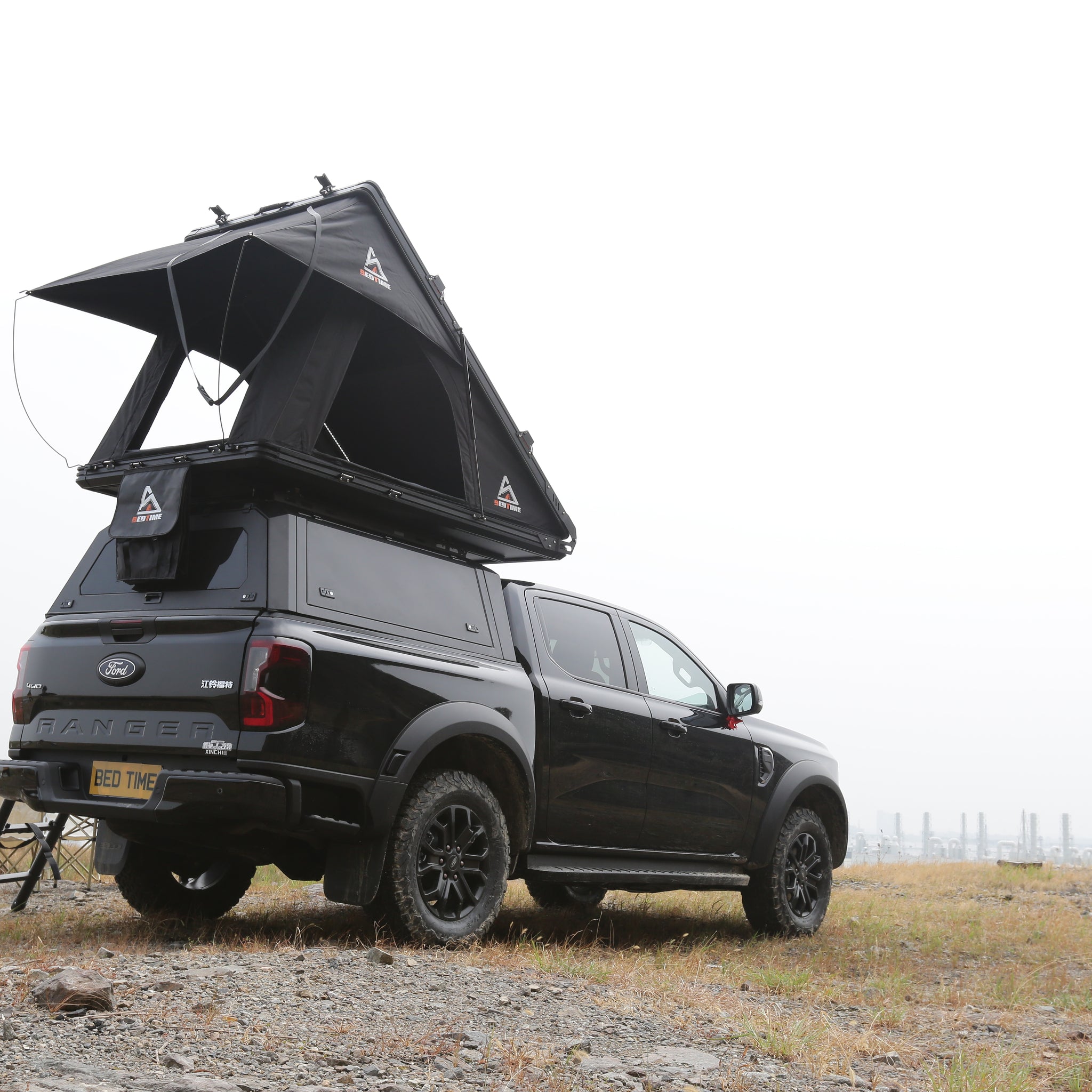 Bedtime Hard Shell Rooftop Tent Honeycomb Aluminum,Hydraulic Support,Three Second Speed Open,Roof Rack,High Rebound Memory Sponge Mattress,Sturdy,Better Ventilation For 2 3 People Car Suv Truck Tent