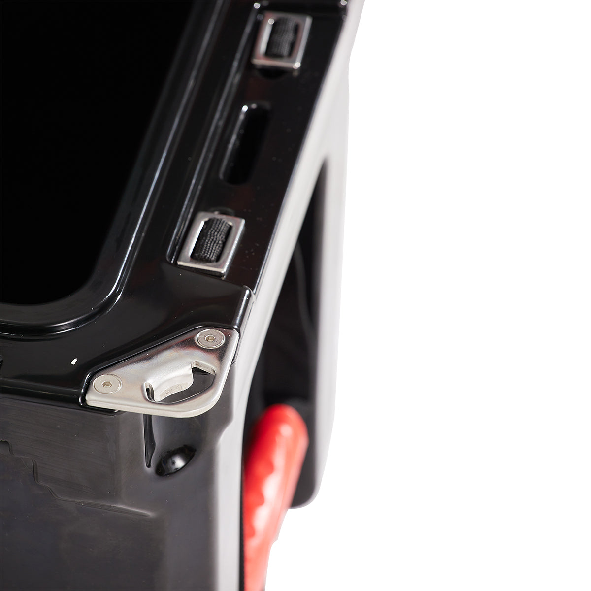 40Qt Color Black Red Buckle Black Brown Polyethylene