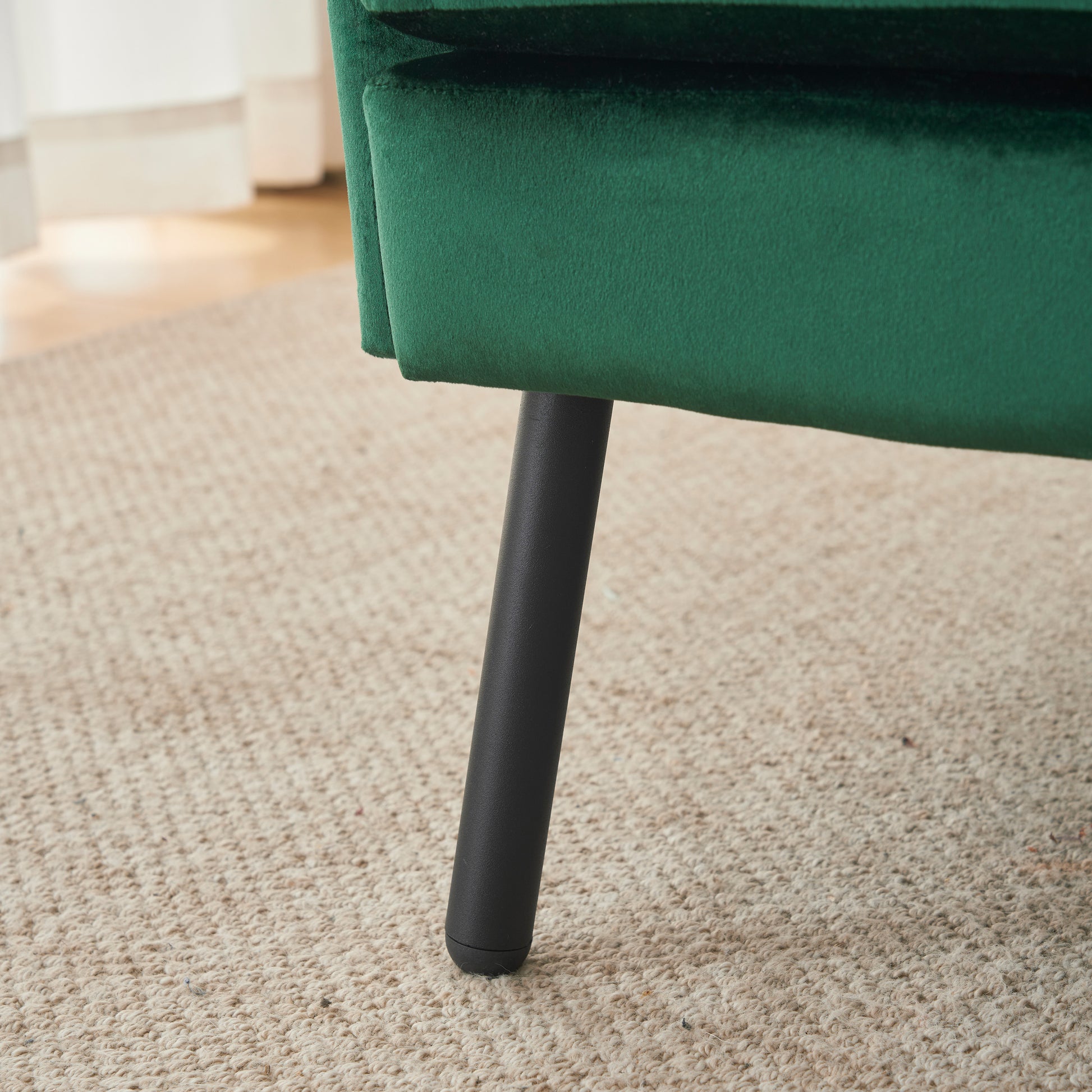 Wing Back Velvet Accent Chair, Modern Living Room Armchair Comfy Upholstered Single Sofa Chair For Bedroom Dorms Reading Reception Room With Metal Legs & Pillow, Green Green Velvet