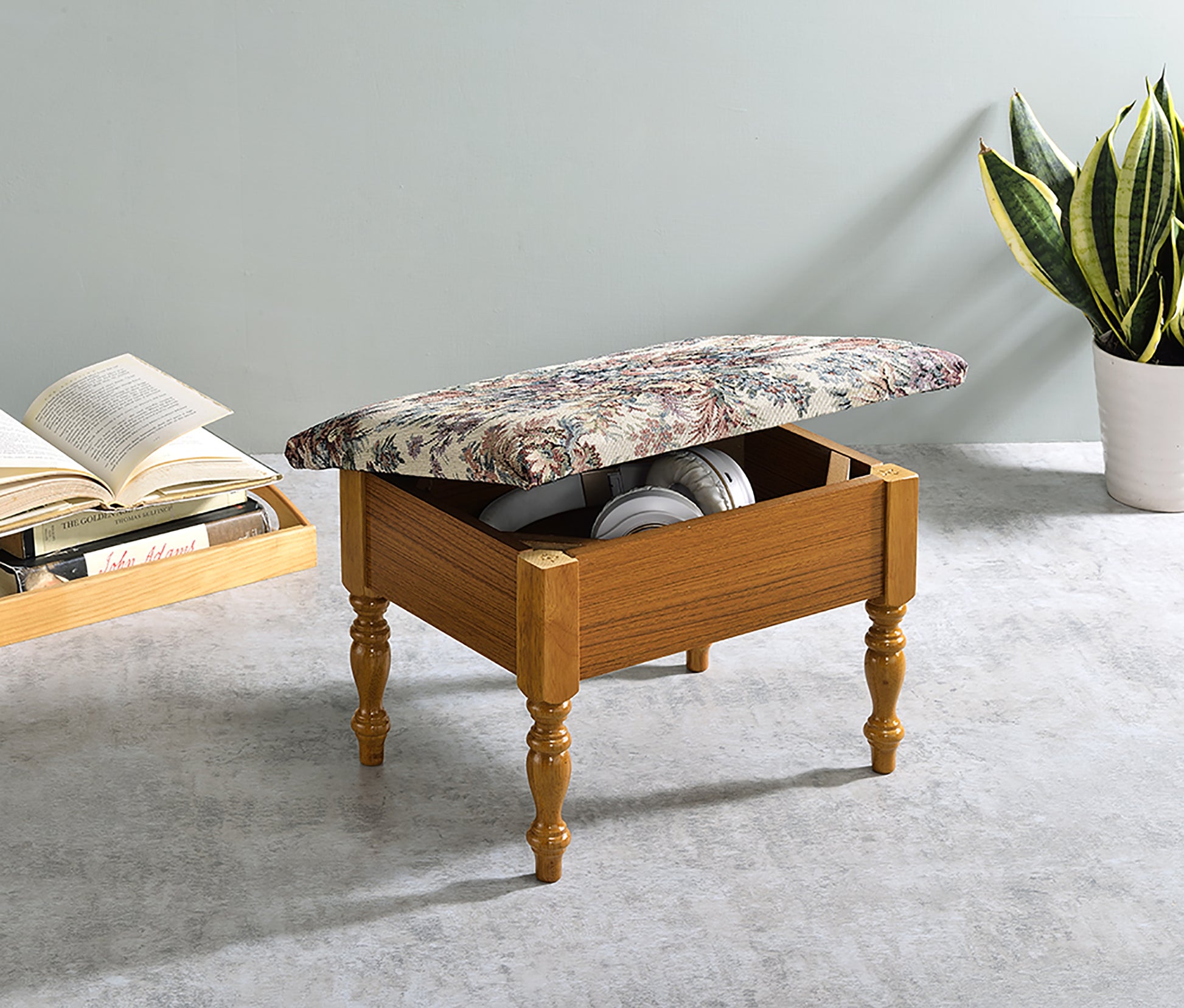 10" Tall Wooden Foot Stool With Storage, Oak Finish Oak Wood