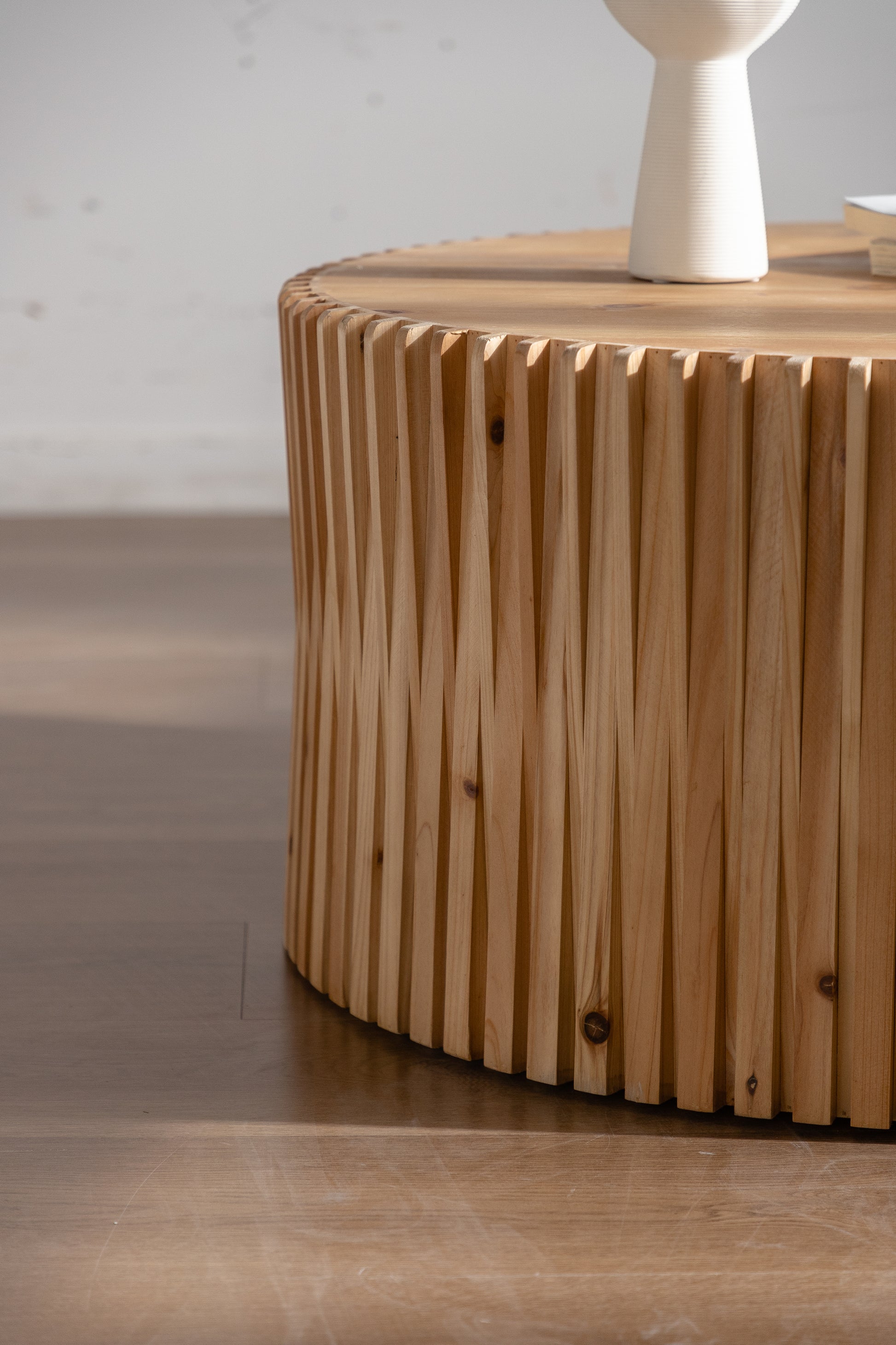 31.5" Retro Fashion Style Cylindrical Coffee Table With Vertical Texture Relief Design,Suitable For Living Room,Office,And Dining Room Natural Fir Wood