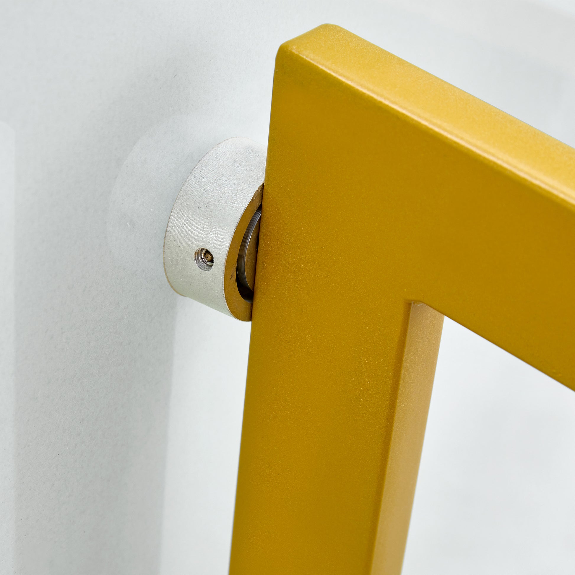 Modern And Simple Rectangular Glass Dining Table In White With A Pattern, 0.39 "White Top And Gold Legs, Suitable For Entrance And Living Room. White Glass