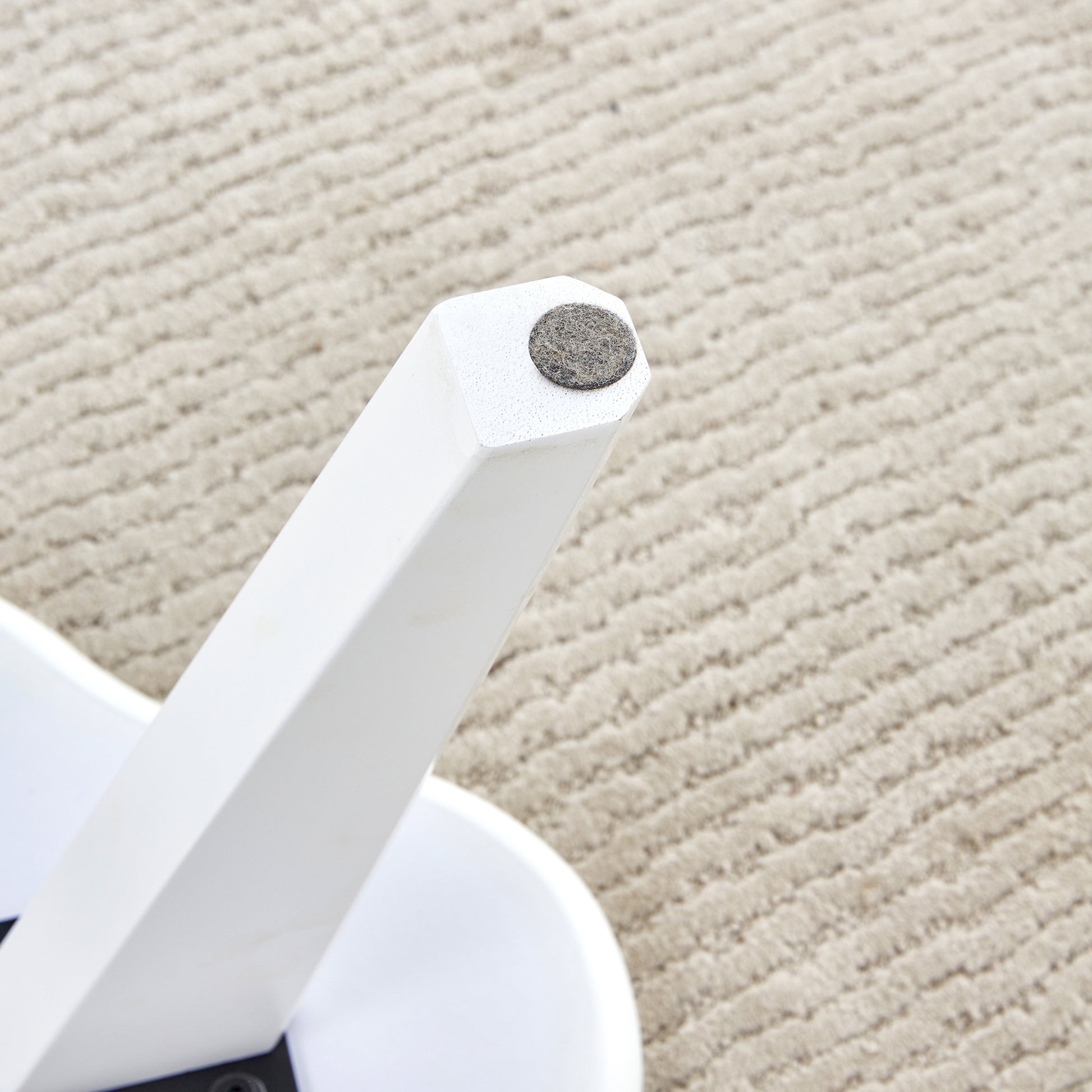 Modern Minimalist White Table Top. Cloud Shape Gives You A Experience, Computer Desk. The Game Table. Suitable For Dining And Living Rooms. White Mdf