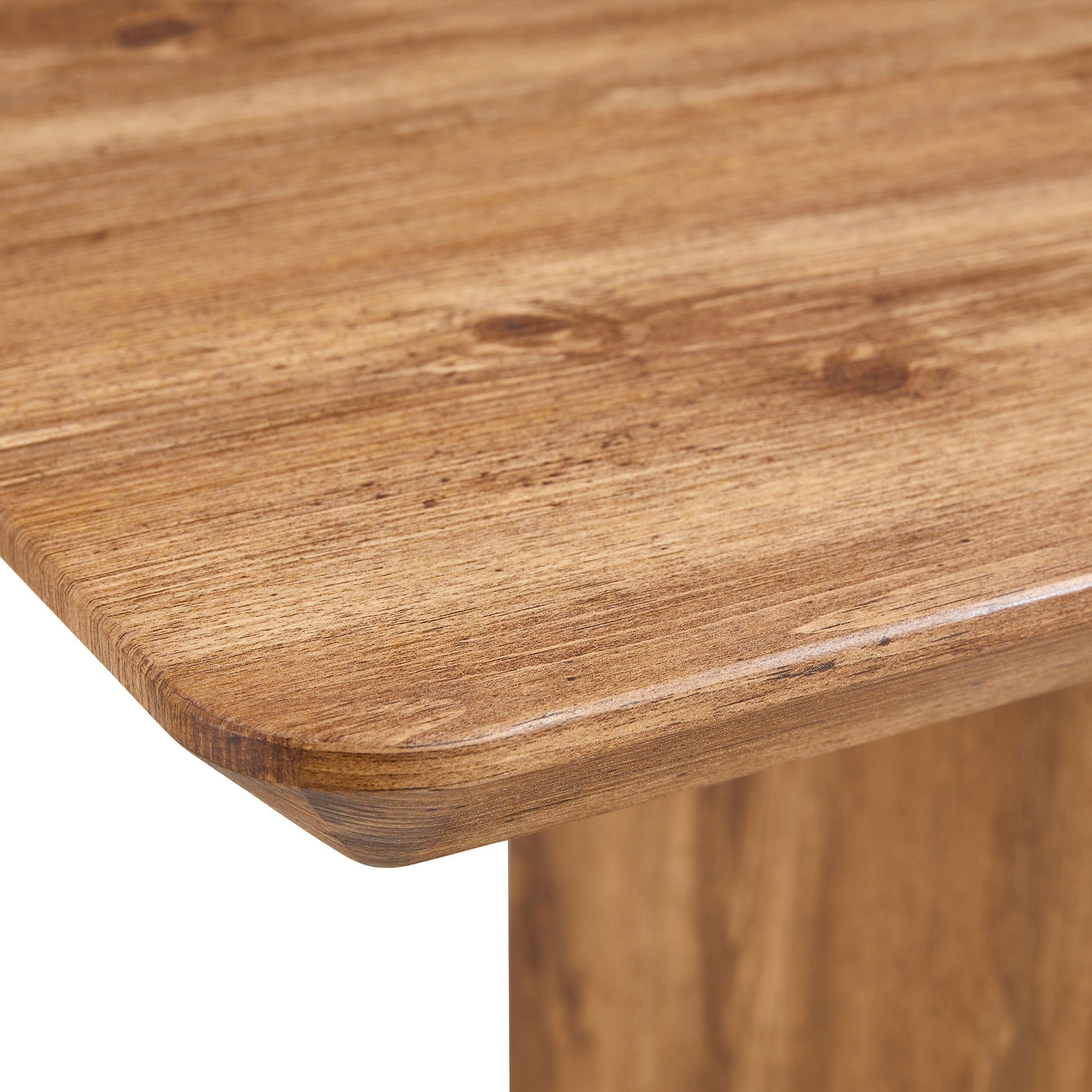 Table And Chair Set. Modern Dining Table With Mdf Top And Beautiful Mdf Legs. Comes With Brown Comfortable Chair With Pu Seat And Metal Legs. Suitable For A Wide Range Of Decorative Styles. Brown,Wood Seats 4 Mdf