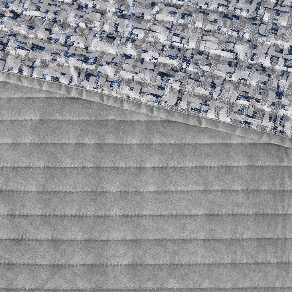 6 Piece Reversible Jacquard Quilt Set With Throw Pillows Navy King Cal King Navy Cotton