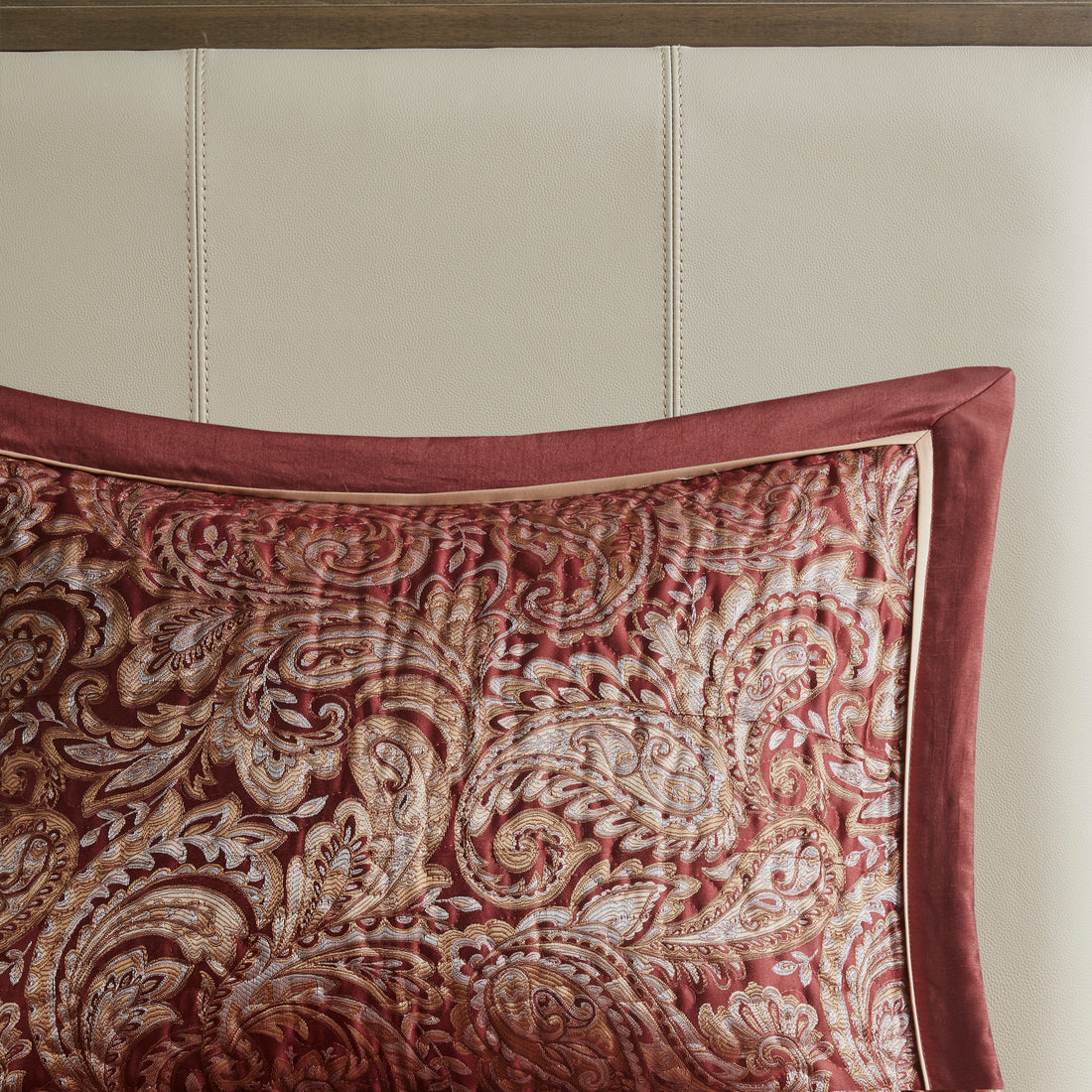 5 Piece Jacquard Bedspread Set With Throw Pillows Burdy King King Burgundy Cotton