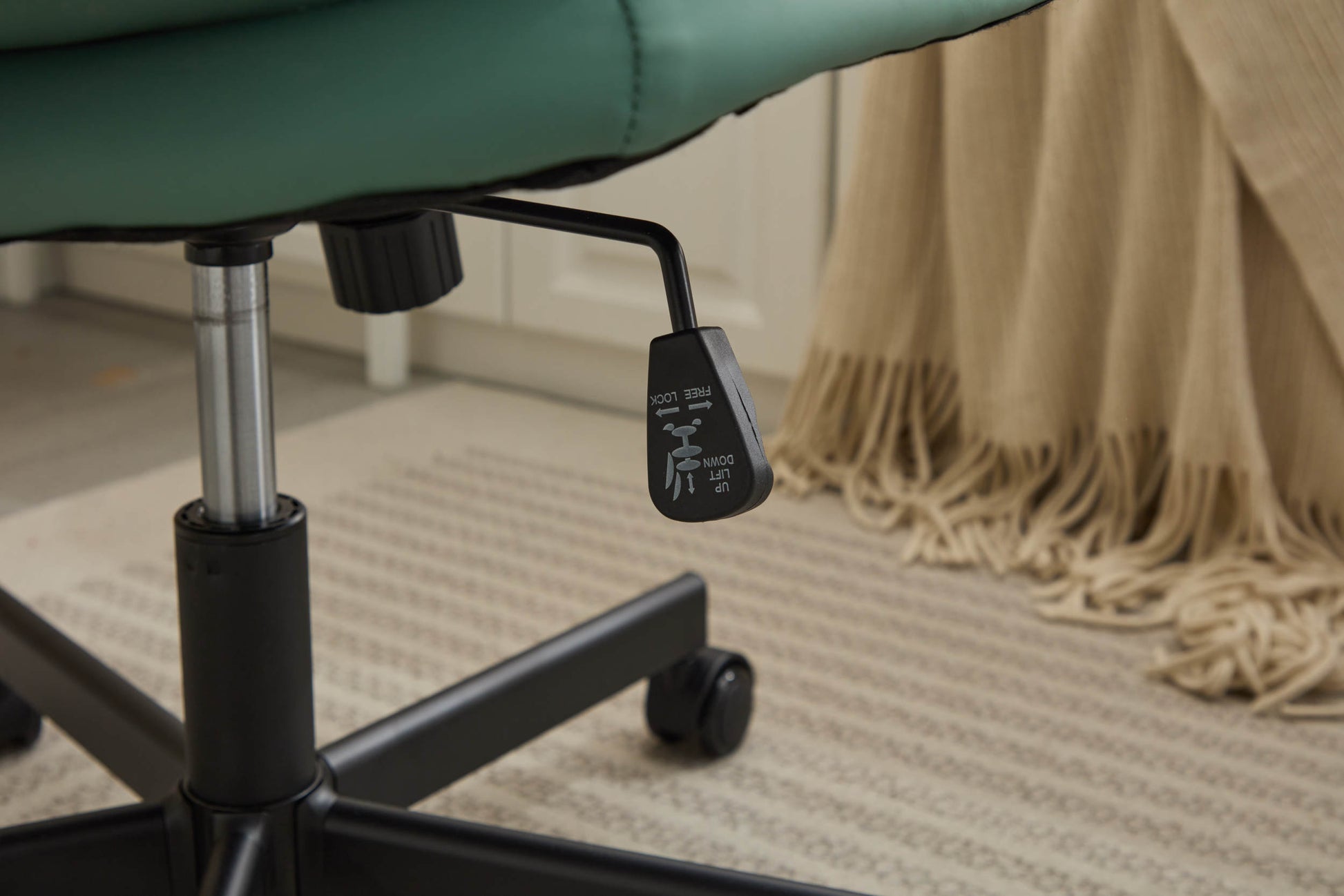 Armless Office Desk Chair With Wheels: Pu Leather Cross Legged Wide Chair,Comfortable Adjustable Swivel Computer Task Chairs For Home,Office,Make Up,Small Space,Bed Room Green Antique Fiber Foam And Polyester Fiber Pad Pvc