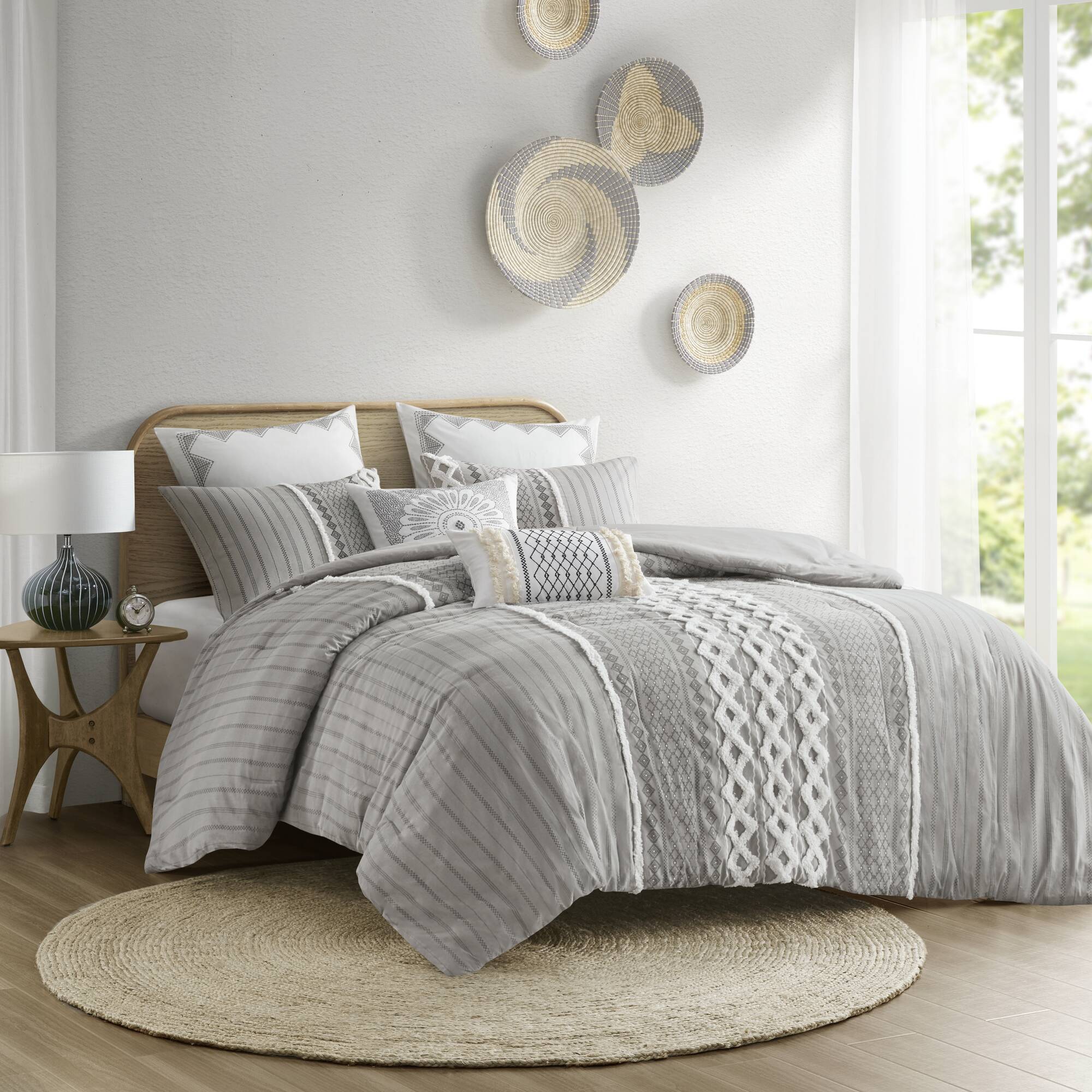 Cotton Printed Comforter Set With Chenille Gray Full Queen Queen Gray Cotton