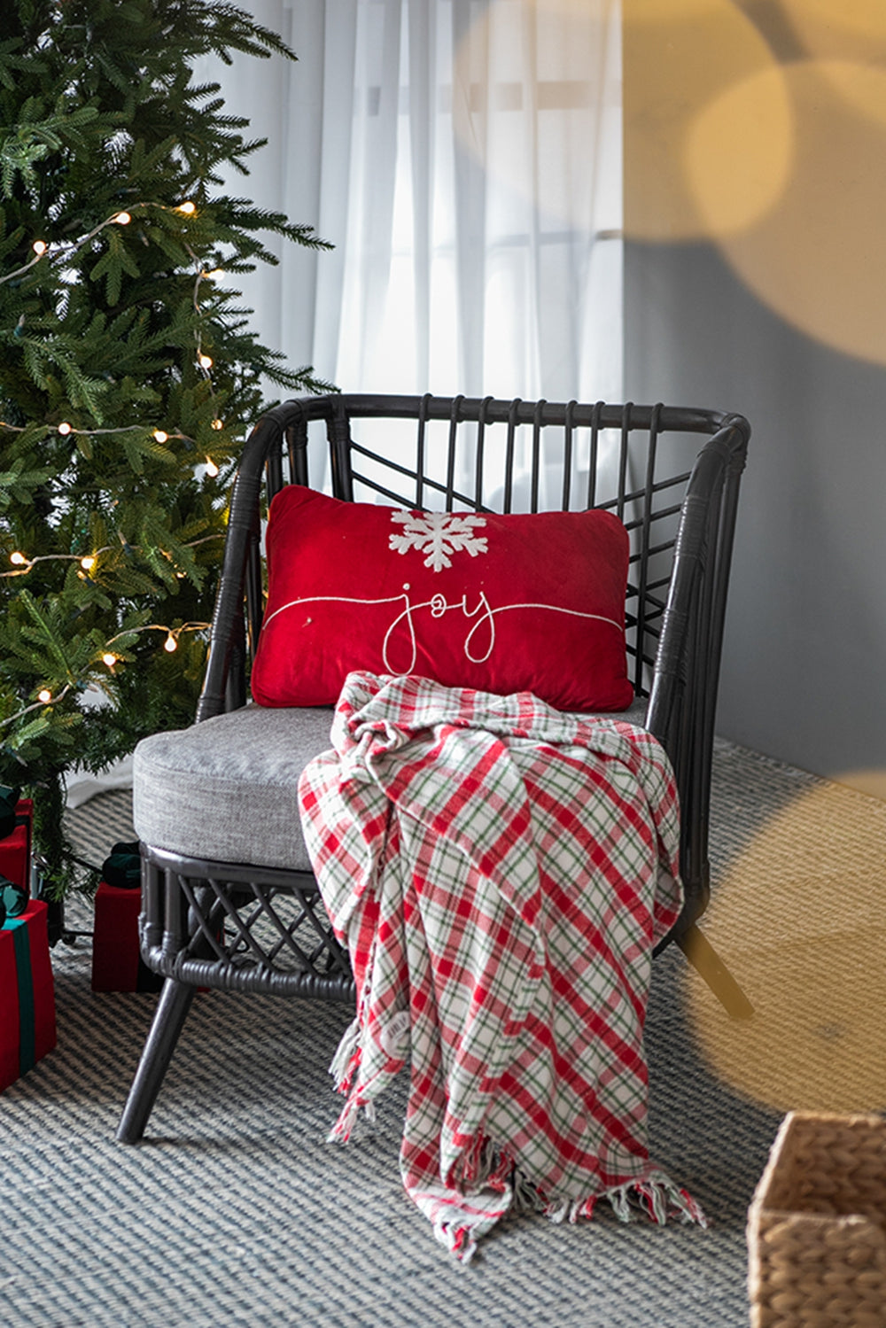 Set Of 2, 18X12" Red Velvet Pillow With Embroidered Joy And Frosty Snowflake, For Christmas Halloween Holiday Decor Red,White Acrylic,Polyester